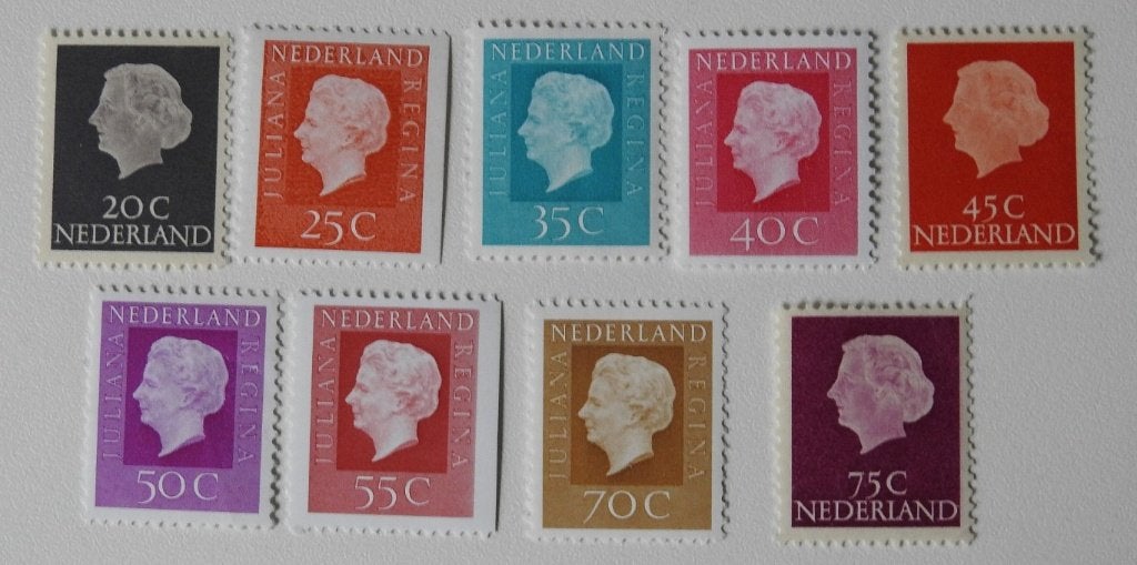 9 postzegels Juliana, Verzenden, Na 1940, Postfris