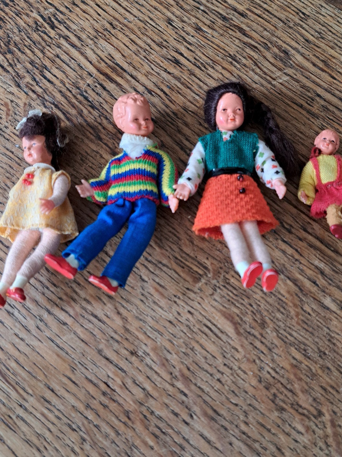 4 vintage  poppenhuis popjes, Verzamelen, Poppen, Ophalen of Verzenden, Pop