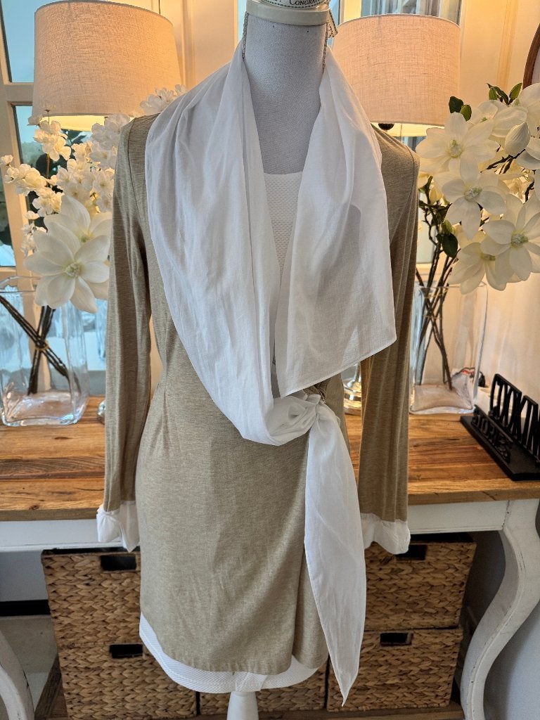 Beige-Witte Josephine & Co vest & sjaal, S/36, ZGAN., Kleding | Dames, Truien en Vesten, Verzenden, Zo goed als nieuw, Maat 36 (S)
