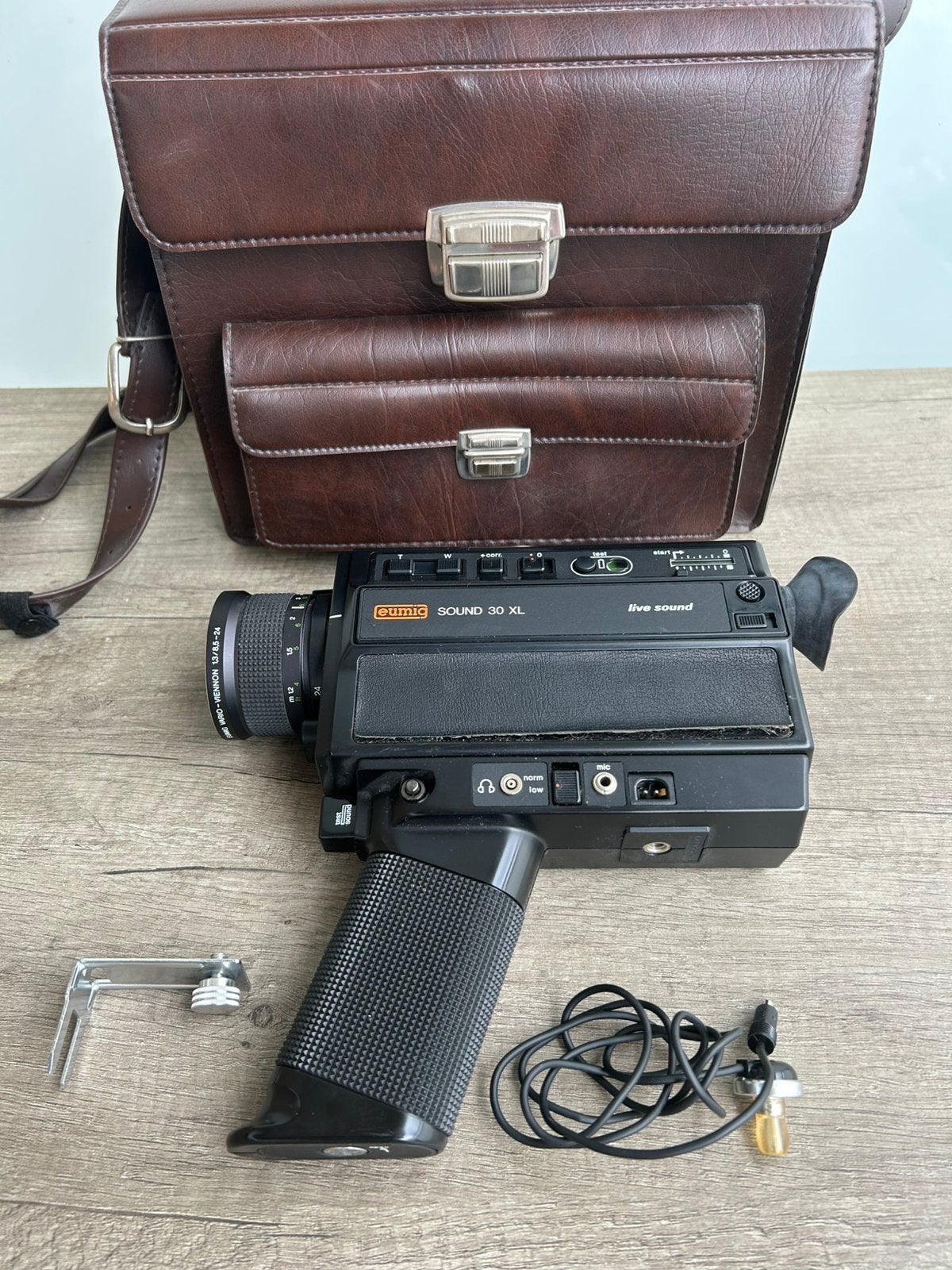Eumig Sound 30 XL Super 8 Filmcamera + Tas & Acc. - Werkt!, Ophalen of Verzenden, 8mm