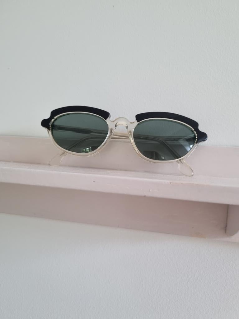 Vintage Zonnebril Retro '70's dames bril., Overige merken, Gebruikt, Zonnebril, Zwart