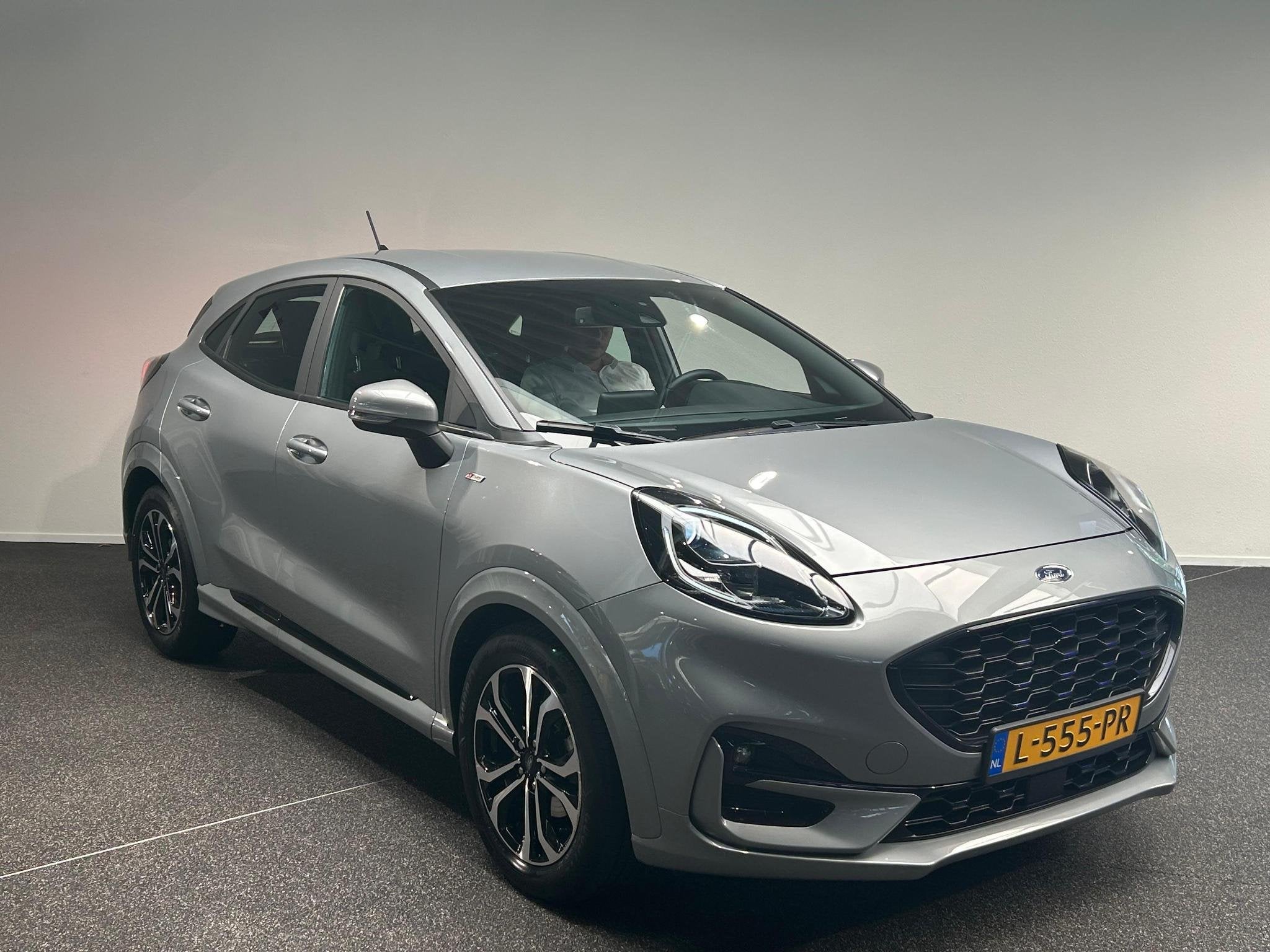 Ford Puma 1.0 EcoBoost Hybrid ST-Line | Trekhaak | Navigatie, Auto's, Ford, Voorwielaandrijving, Met garantie (alle), Lane Keeping Assist