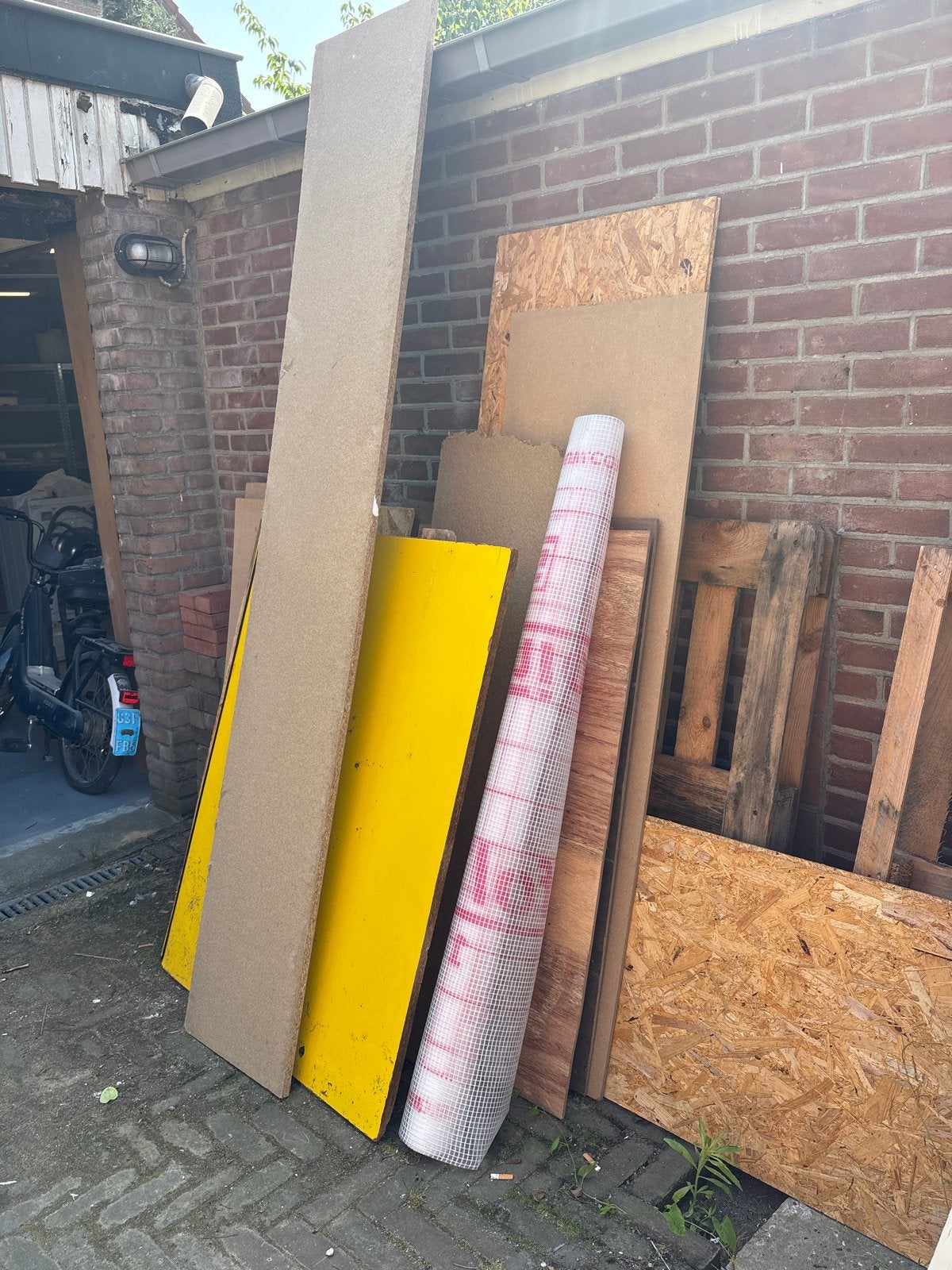 Restpartij hout en bouwmaterialen, Doe-het-zelf en Verbouw, Ophalen, Gebruikt, Overige typen, Overige houtsoorten