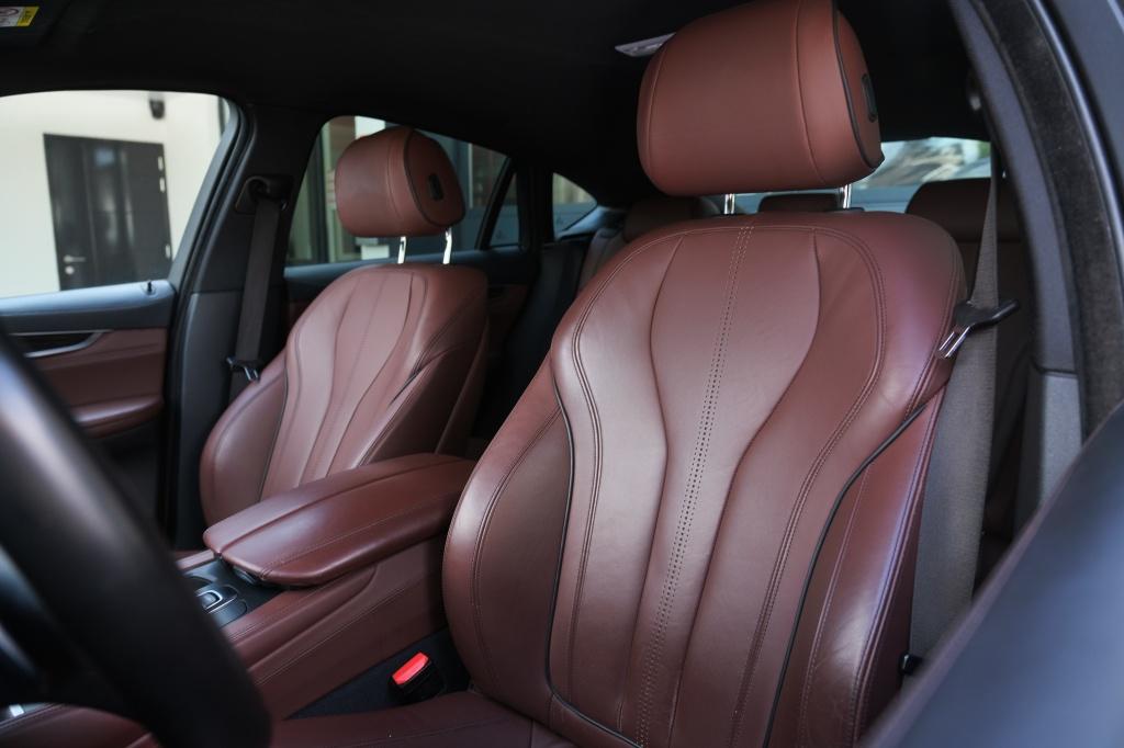 BMW X6 xDrive50i M-Sport, AC Schnitzer uitlaat!, Automaat, Gebruikt, Vierwielaandrijving, 449 pk