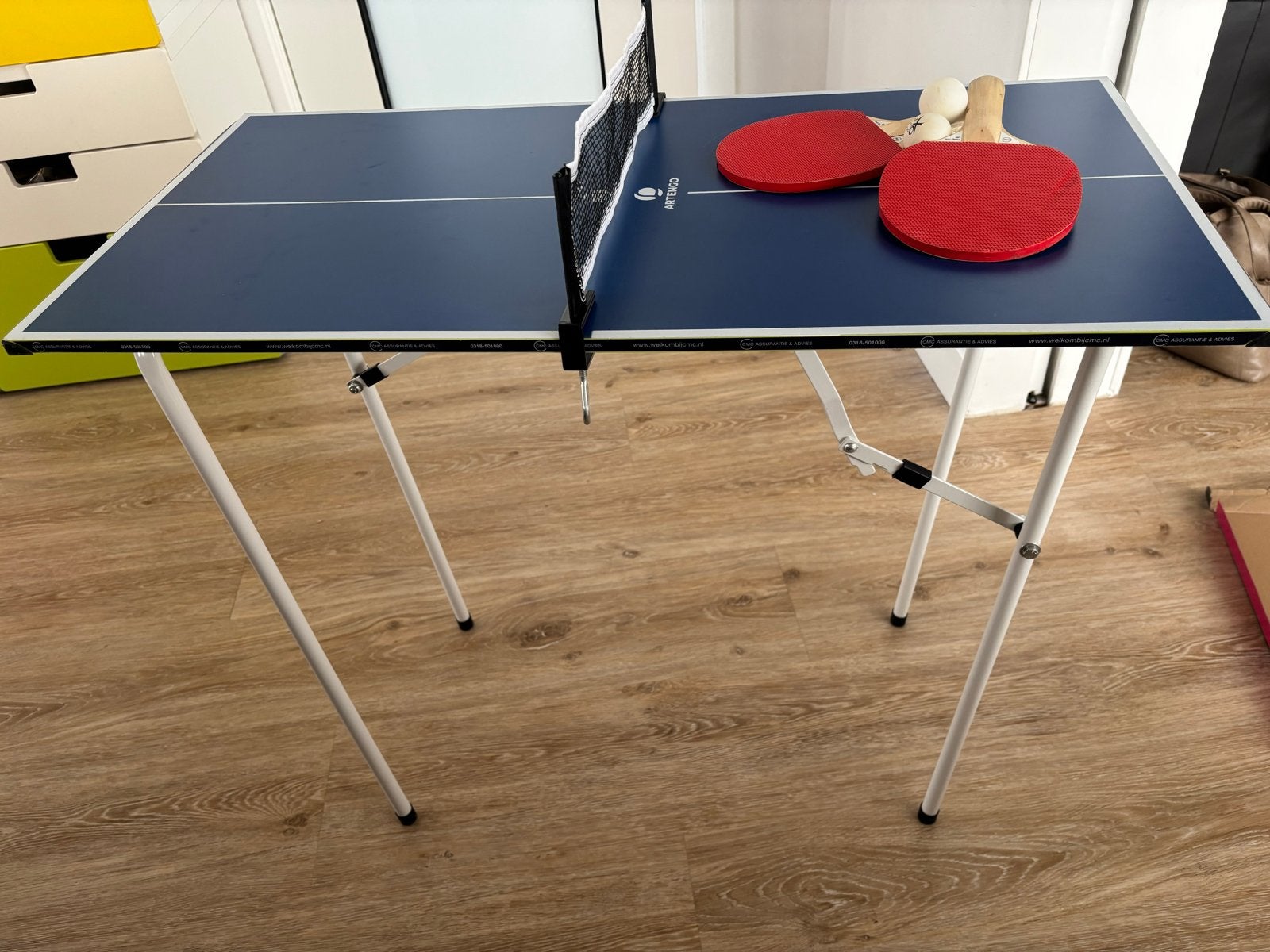 Artengo Micro Tafeltennistafel - Compact & Inklapbaar 90x45, Sport en Fitness, Tafeltennis, Ophalen, Zo goed als nieuw, Tafel Indoor