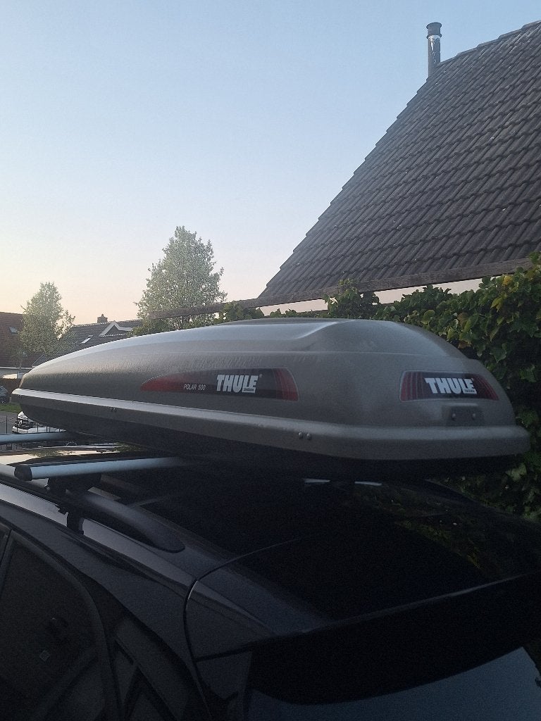 Te huur in Friesland. Dakoffer Thule 500 met 310ltr!, Auto diversen, Dakkoffers, Ophalen, Gebruikt