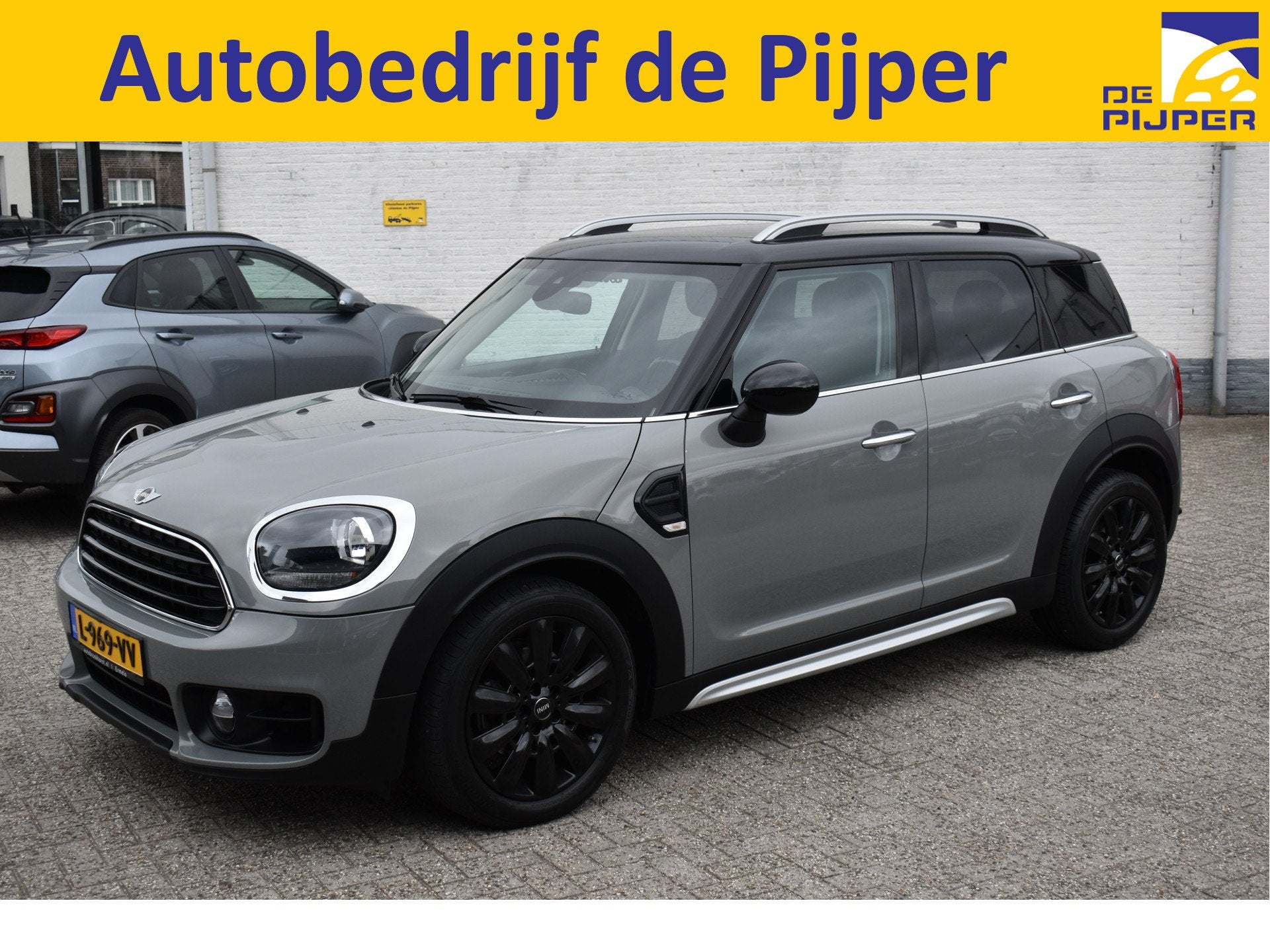 MINI Countryman 1.5 Cooper Chili,NAVI,LM WIELEN,PDCBOEKJES,N, 12 maanden, Gebruikt, Countryman, 1365 kg