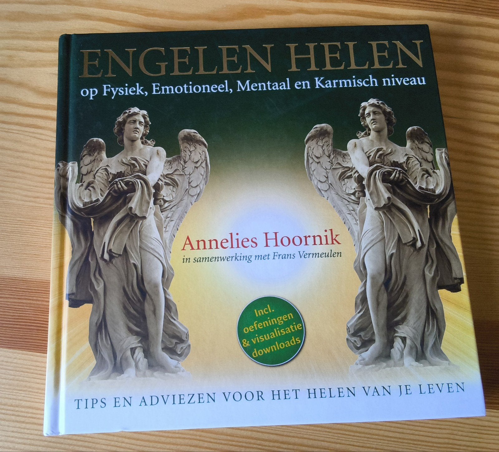 Boek Engelen Helen - Nieuw en Ongelezen, Ophalen of Verzenden