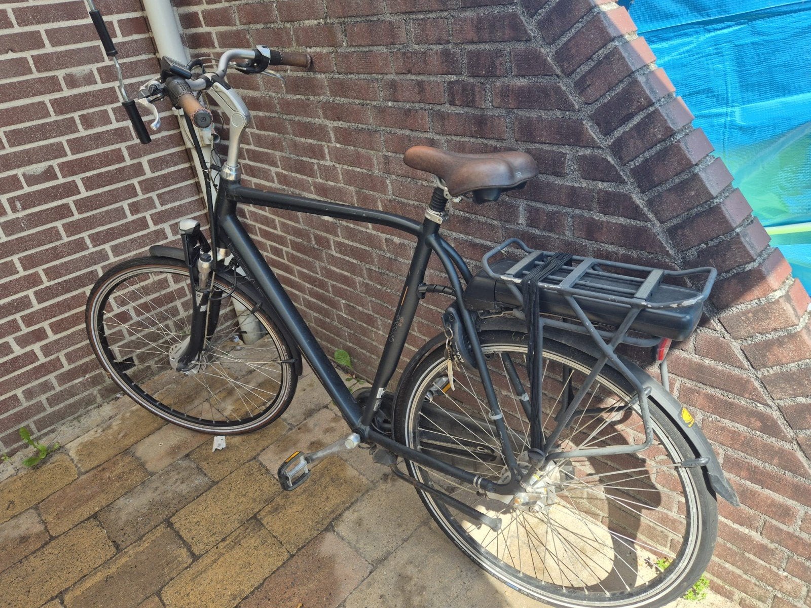 Goed werkende elektrische fiets (standaard defect), 59 cm of meer, Ophalen, Gebruikt, Batavus