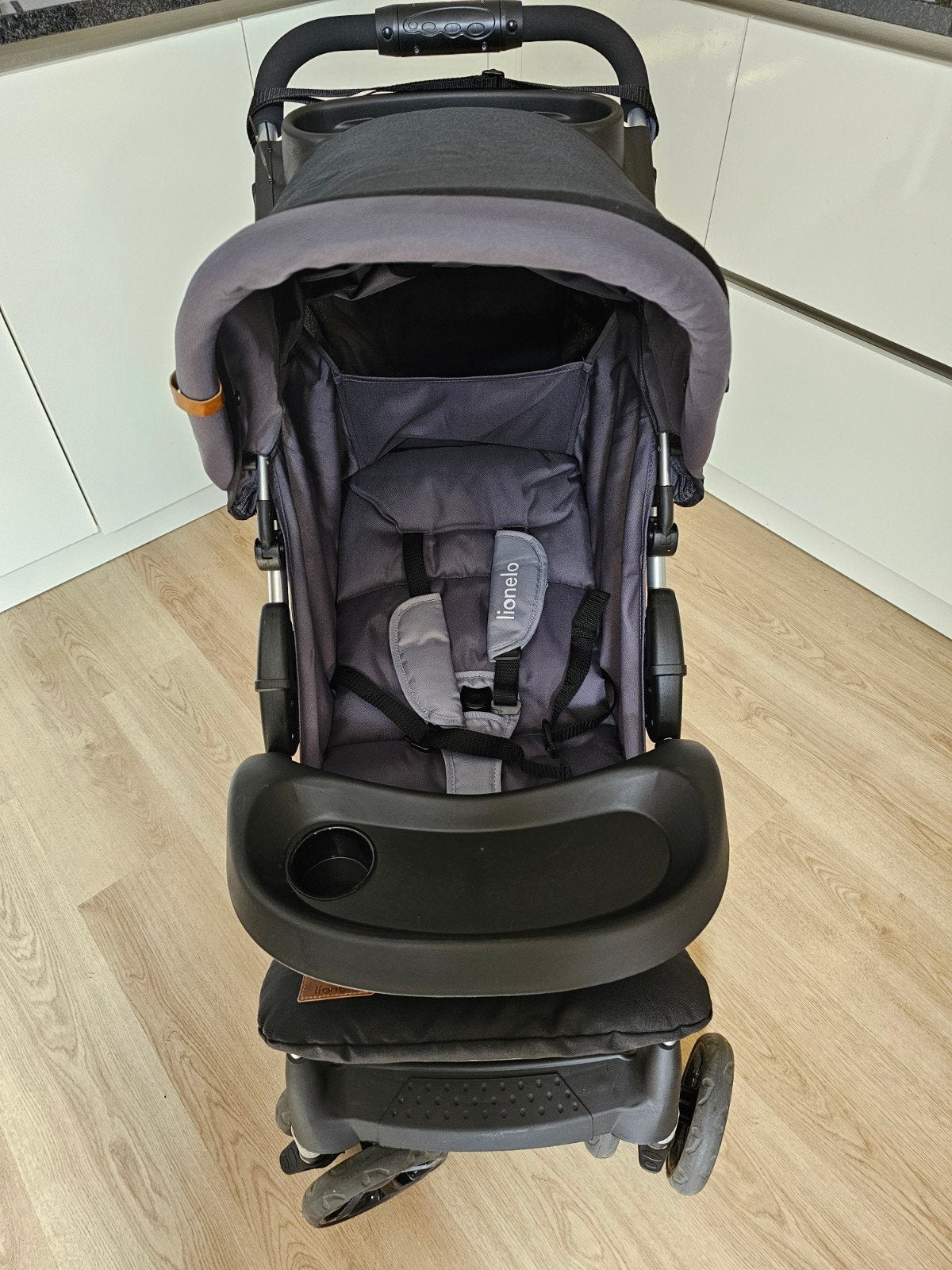 Lionello Emma plus buggy, Kinderen en Baby's, Buggy's, Zo goed als nieuw, Overige merken, Verstelbare rugleuning, Zonnekap, Ophalen