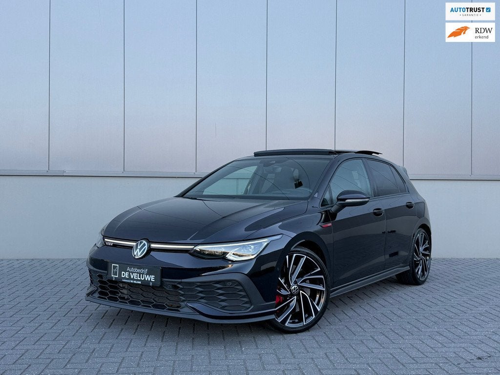 Volkswagen Golf 2.0 TSI GTI Clubsport Pano H&K HUD Nürburgr, Auto's, Volkswagen, Automatische klimaatregeling, Gebruikt, Zwart