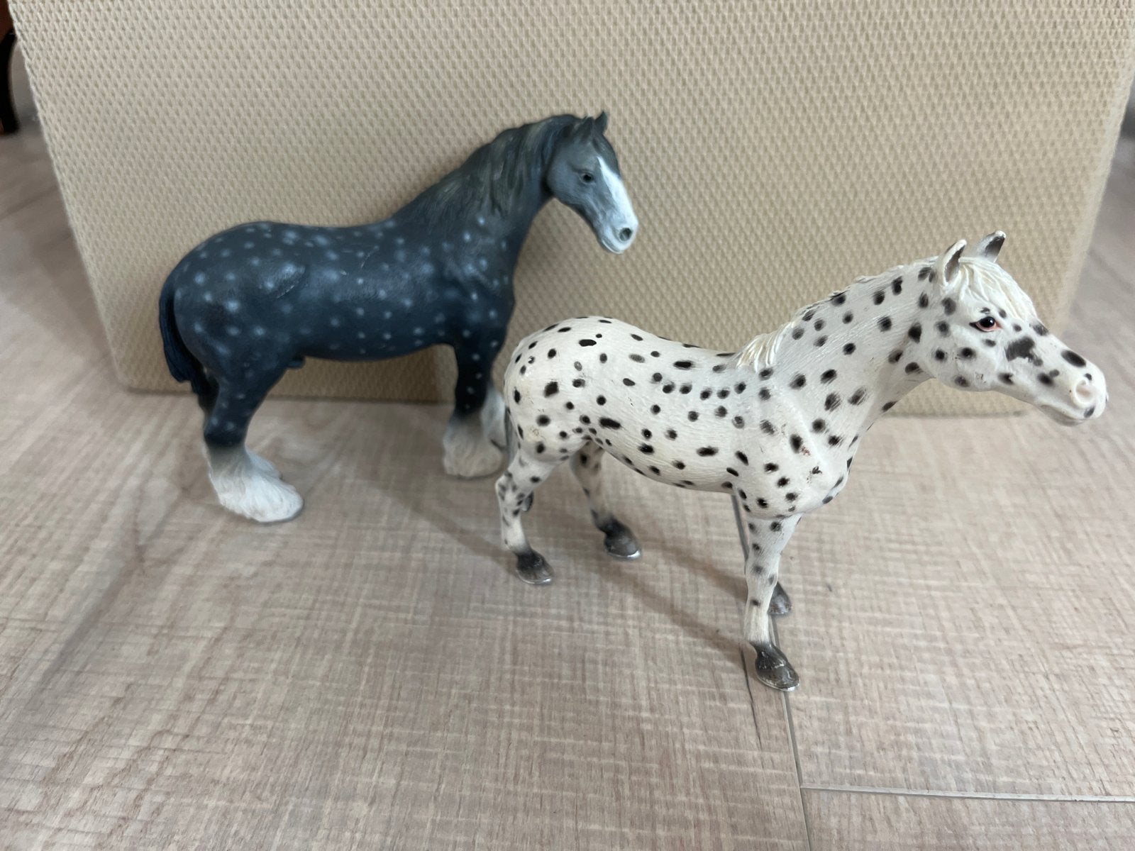 Schleich paarden - 2 stuks, Ophalen of Verzenden, Gebruikt, Jongen of Meisje