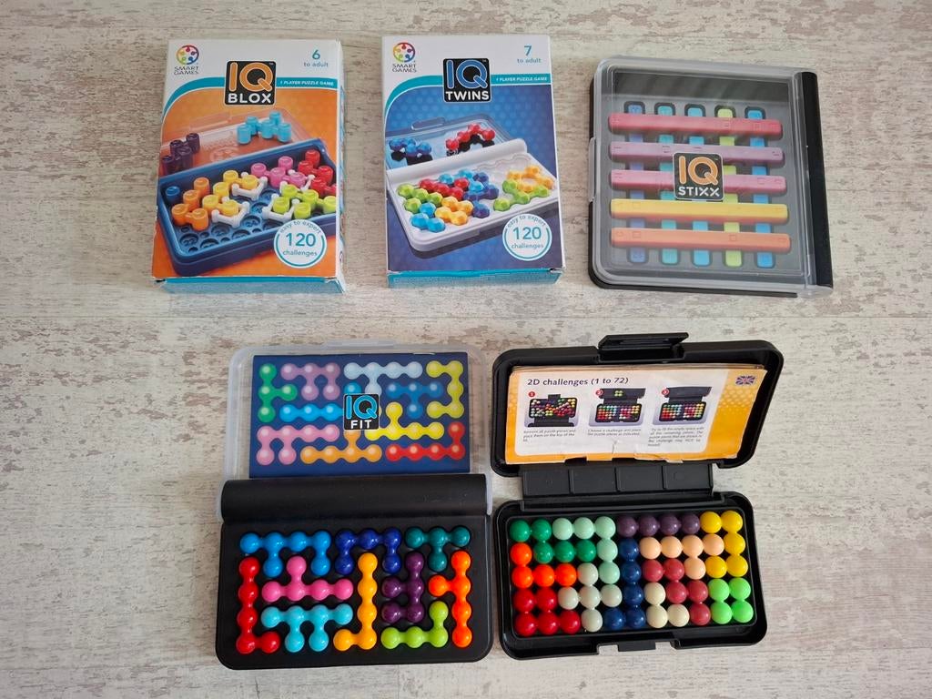 SmartGames IQ Puzzels: IQ Fit, IQ Blox, IQ Twins, IQ Stixx, Ophalen of Verzenden, Minder dan 500 stukjes, Zo goed als nieuw, Rubik's of 3D-puzzel
