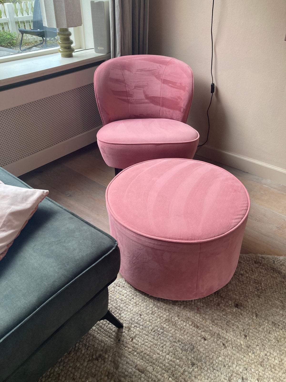 WOOOD fauteuil met poef, Ophalen, Rond, Zo goed als nieuw, Stof