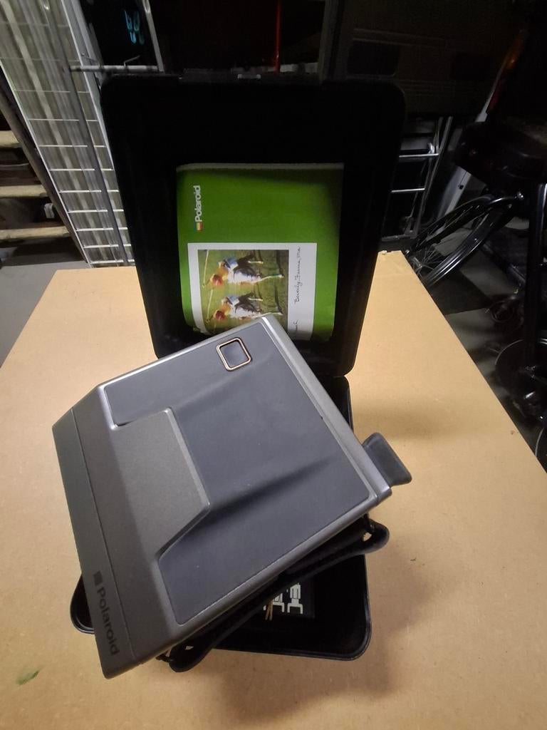 Vintage Polaroid Camera met Koffer en Handleiding, Ophalen of Verzenden, Gebruikt, Polaroid, Polaroid