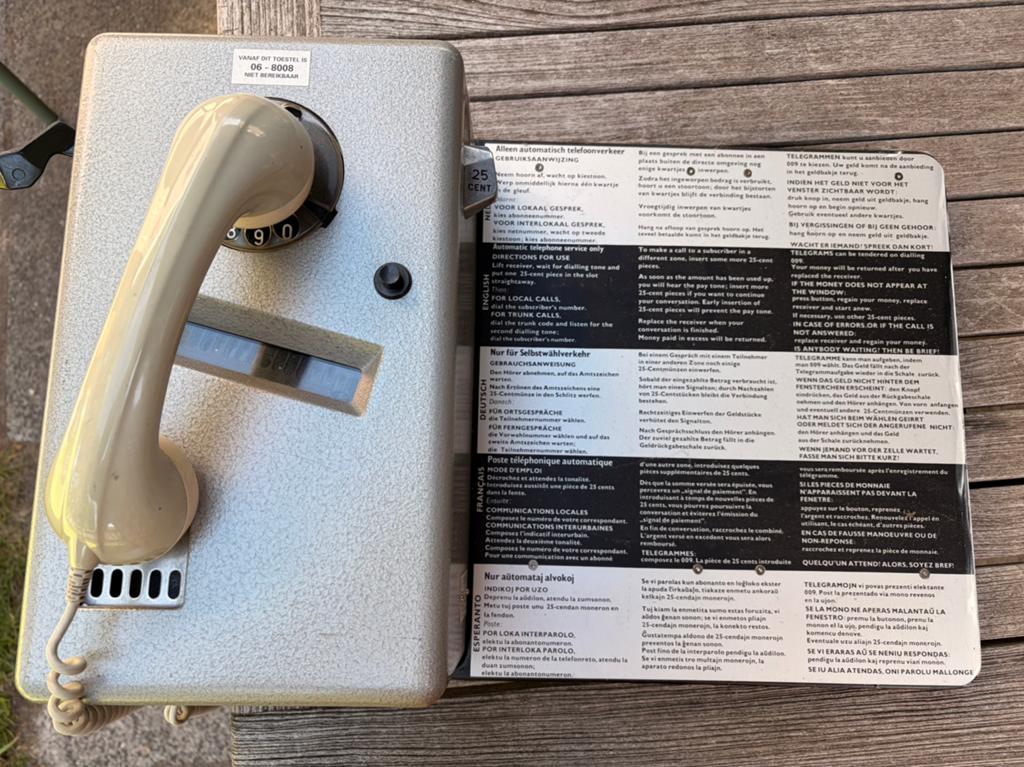 PTT munt telefoon met instructiebord, Ophalen, Gebruikt