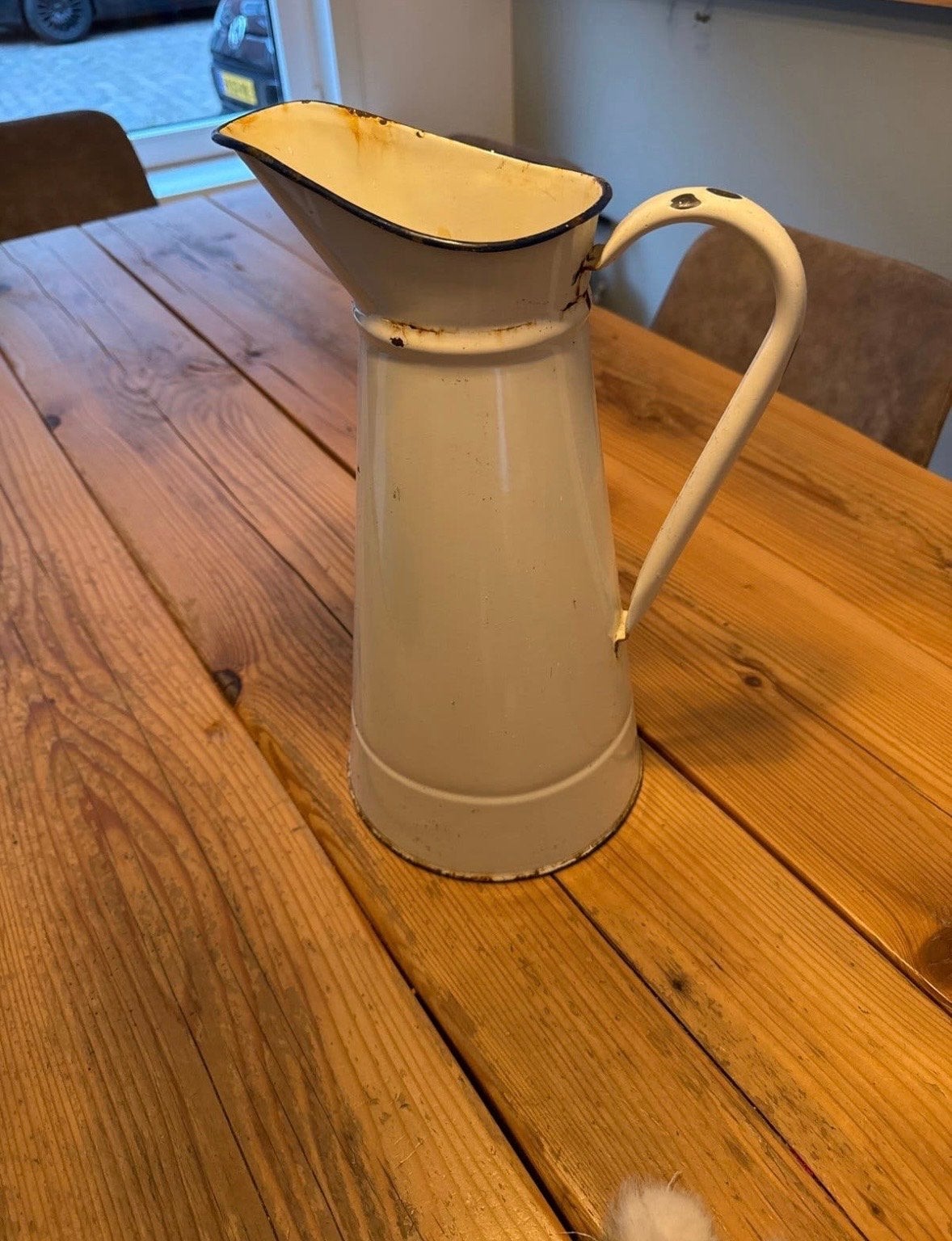 Vintage geëmailleerde kan - Crème met blauwe rand, Antiek en Kunst, Antiek | Emaille, Ophalen of Verzenden