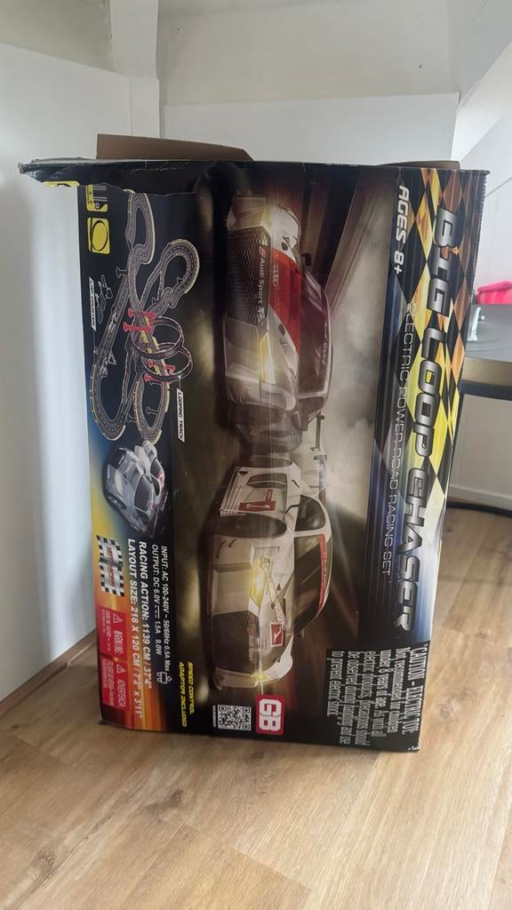Nieuwe racebaan - Big Loop Chaser - Intertoys, Racebaan, Nieuw, Met looping, Elektrisch