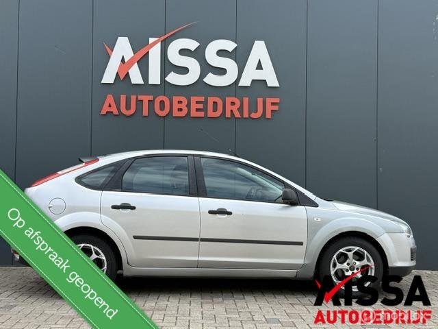 Ford Focus 1.6-16V Champion 5 drs Airco Cruise Lm velgen Jaa, Auto's, 1596 cc, Gebruikt, 4 cilinders, 620 kg