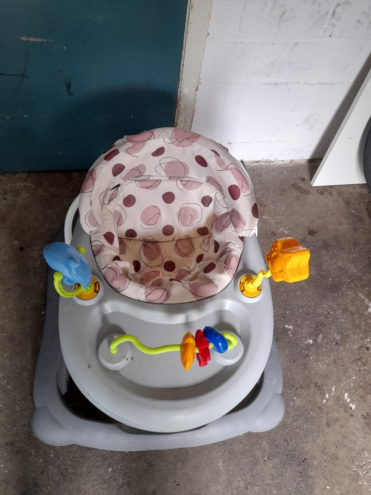 Babywalker met speelgoed - Grijs/Roze, Ophalen of Verzenden, Gebruikt