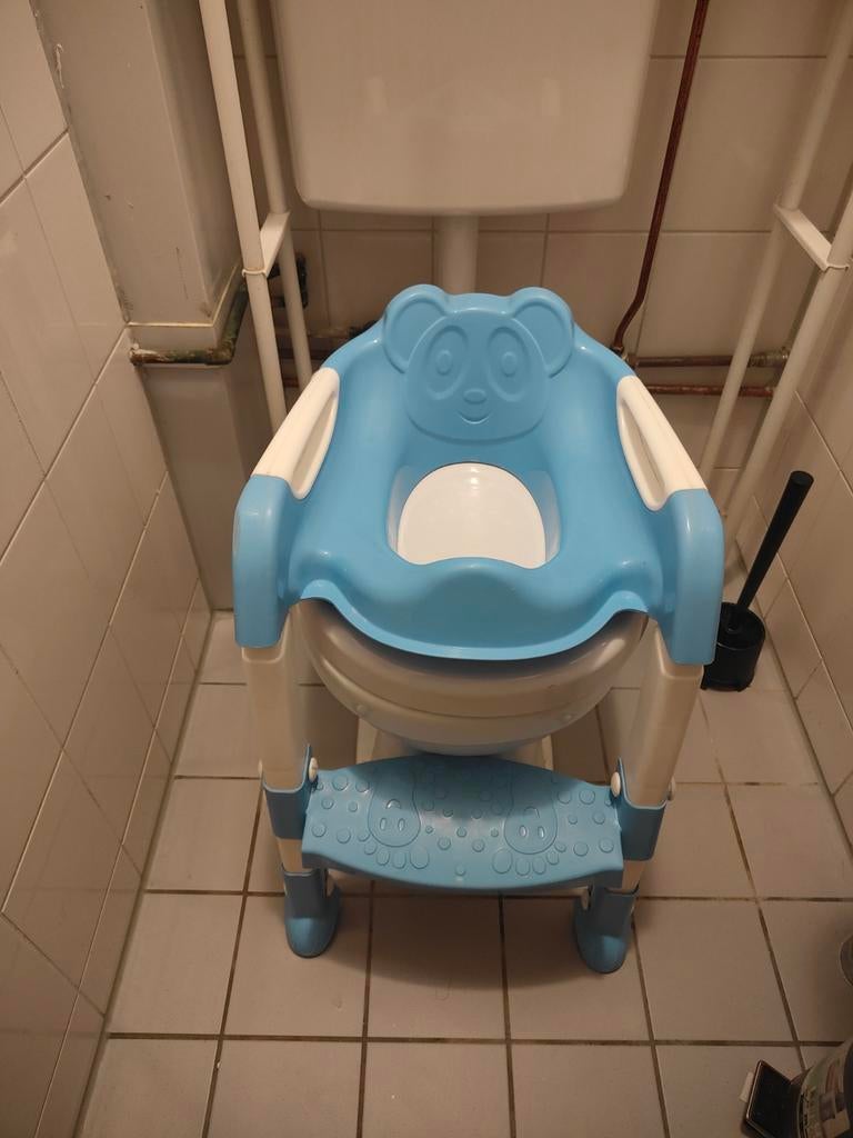 WC verkleiner met trapje -voor zindelijkheidstraining, Ophalen, Gebruikt