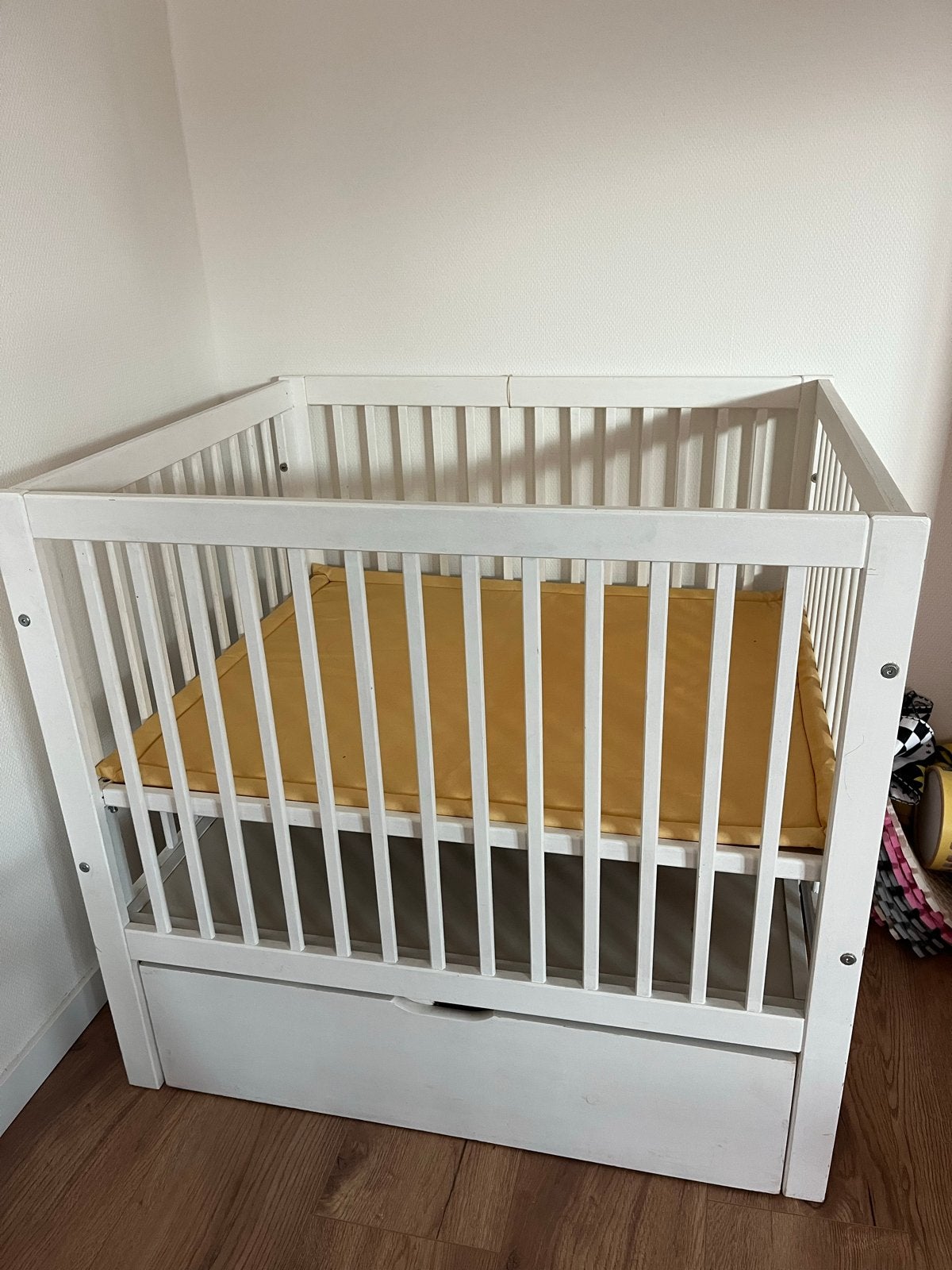 Speelbox met lade en mat, Kinderen en Baby's, Ophalen, Gebruikt, Vierkant, In hoogte verstelbaar