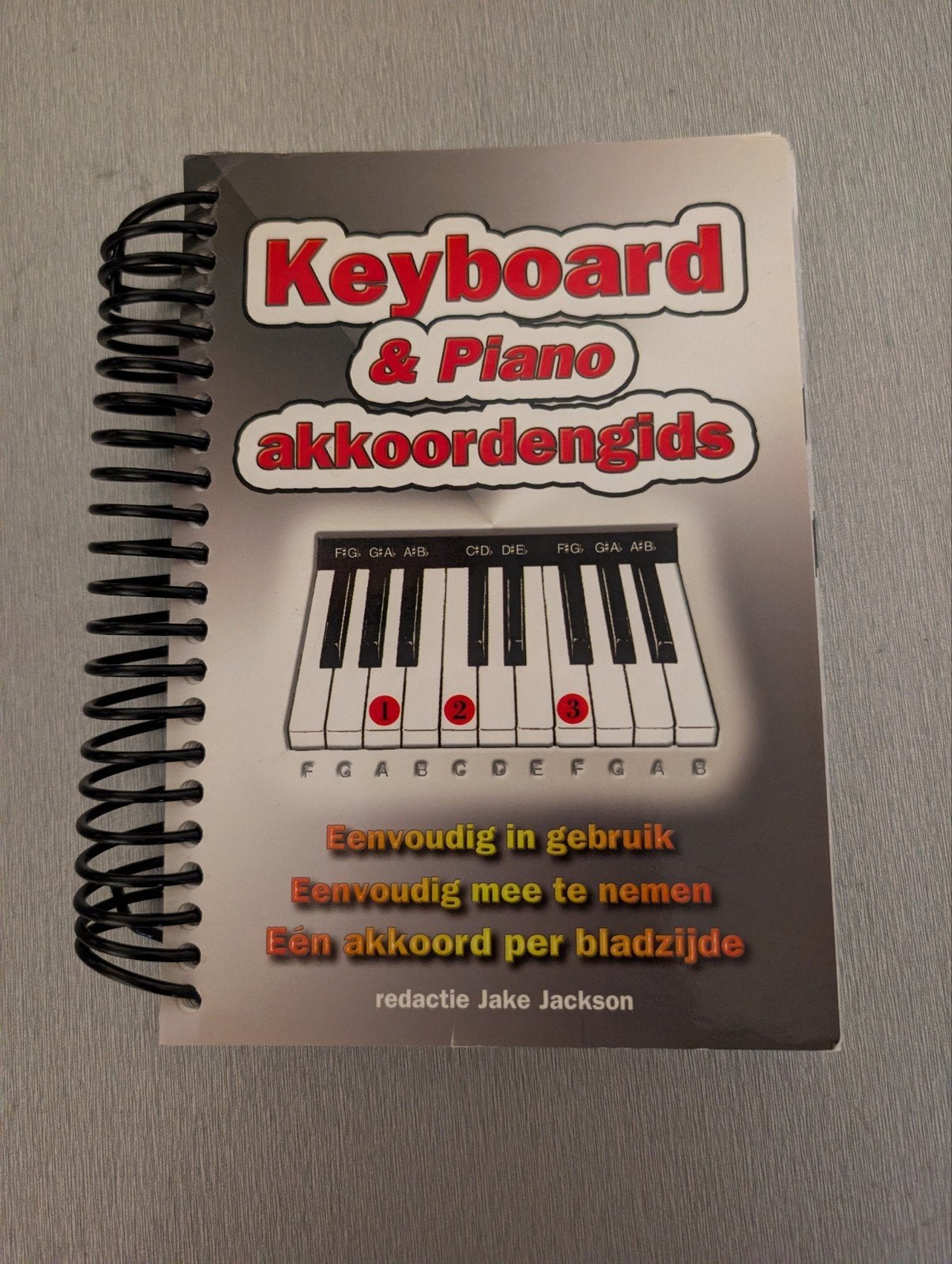 Keyboard & Piano Akkoordengids - 360 essentiële akkoorden, Muziek en Instrumenten, Overige genres, Les of Cursus, Ophalen of Verzenden
