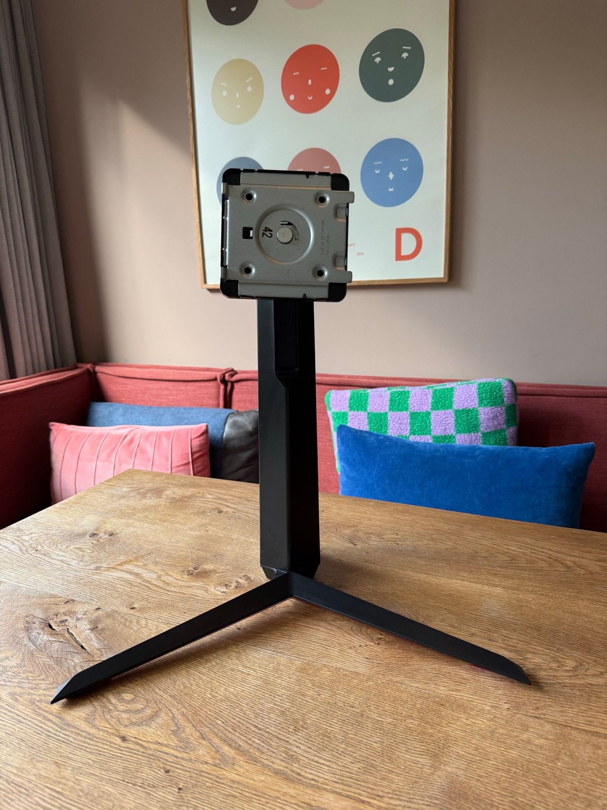 UltraGear Monitor Standaard - Zo goed als nieuw, Ophalen of Verzenden, Zo goed als nieuw, In hoogte verstelbaar