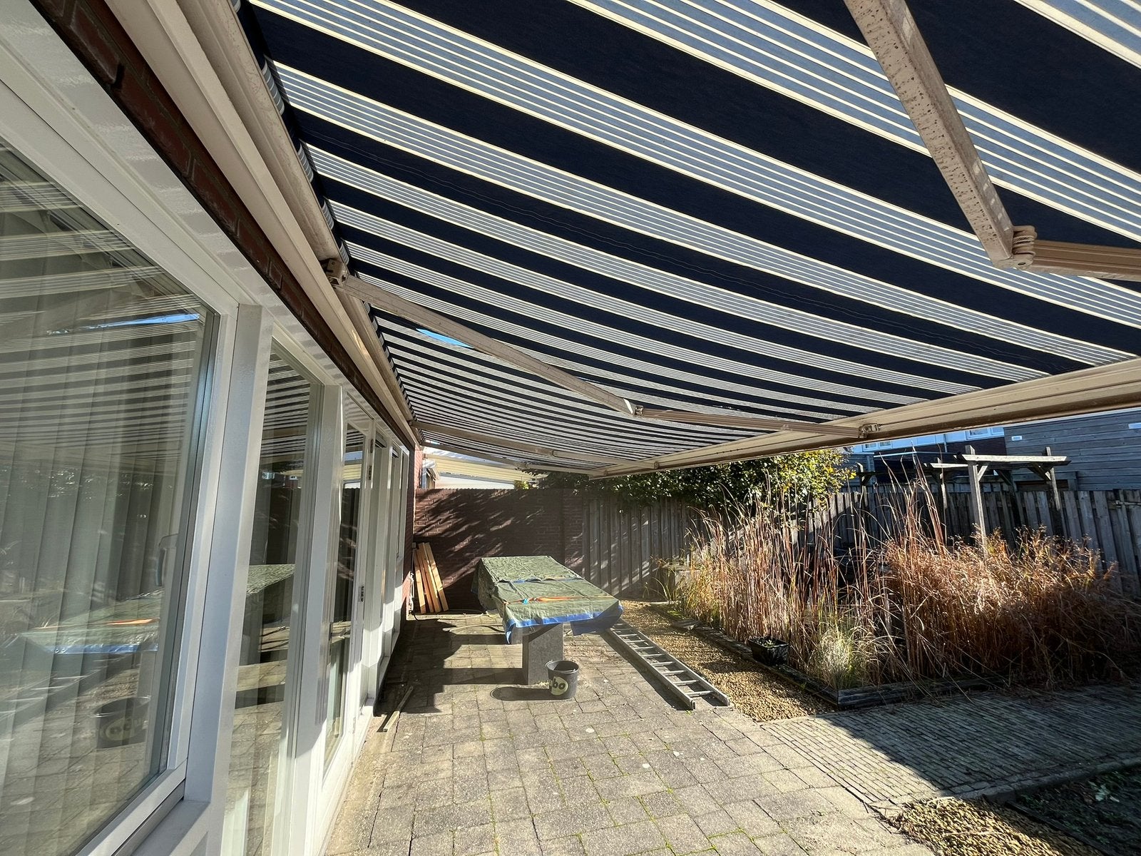Zonneluifel/knikarmscherm, Tuin en Terras, Zonneschermen, Ophalen, Gebruikt, 450 cm of meer, Elektrisch