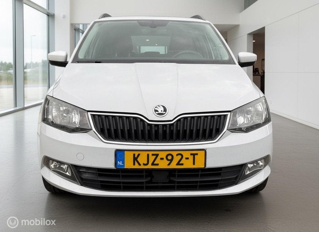 Skoda Fabia Combi 1.2 TSI First Edition Style Airco|Navi|Tre, Gebruikt, Euro 6, 4 cilinders, Wit