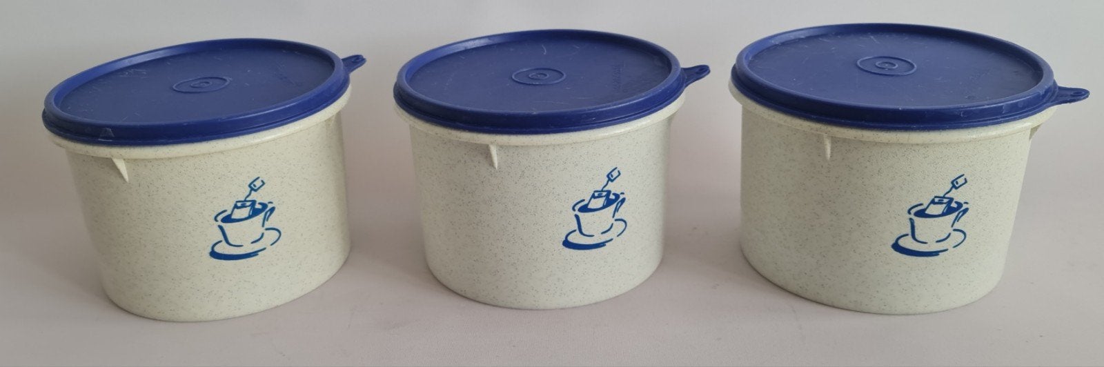 Tupperware bewaardozen en bekers, diverse kleuren, Huis en Inrichting, Keuken | Tupperware, Ophalen of Verzenden