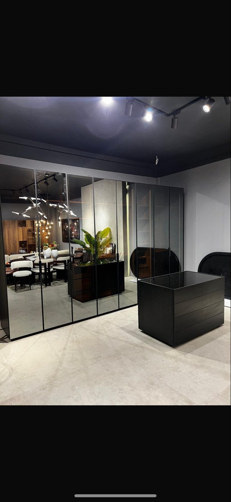 Op maat gemaakte kledingkast 4 meter met bronze rookglas, Ophalen, Gebruikt, 200 cm of meer, Glas