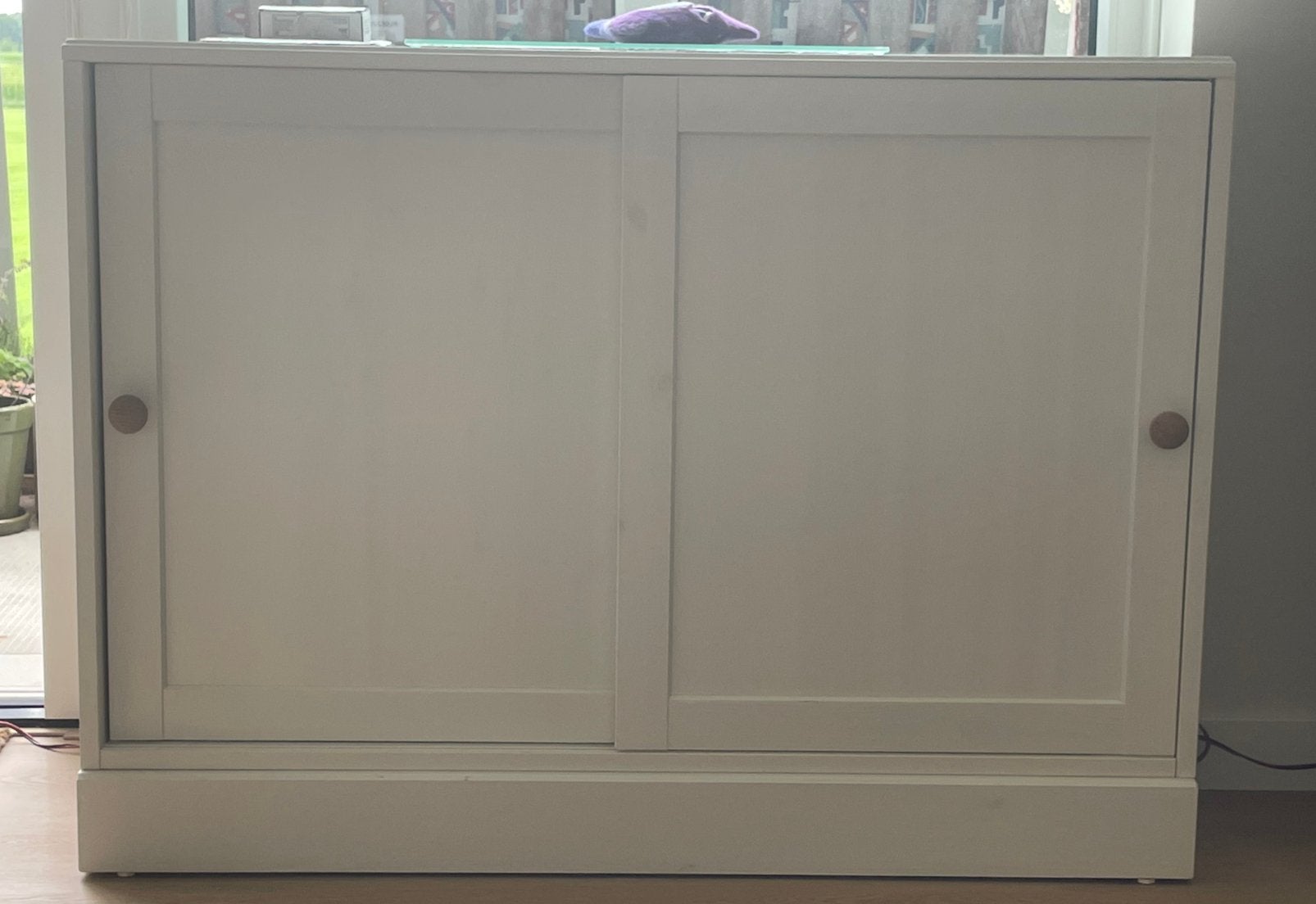 Mooie witte HAVSTA buffetkast met schuifdeuren. Echt hout., Ophalen, Met deur(en), 100 tot 150 cm, Zo goed als nieuw