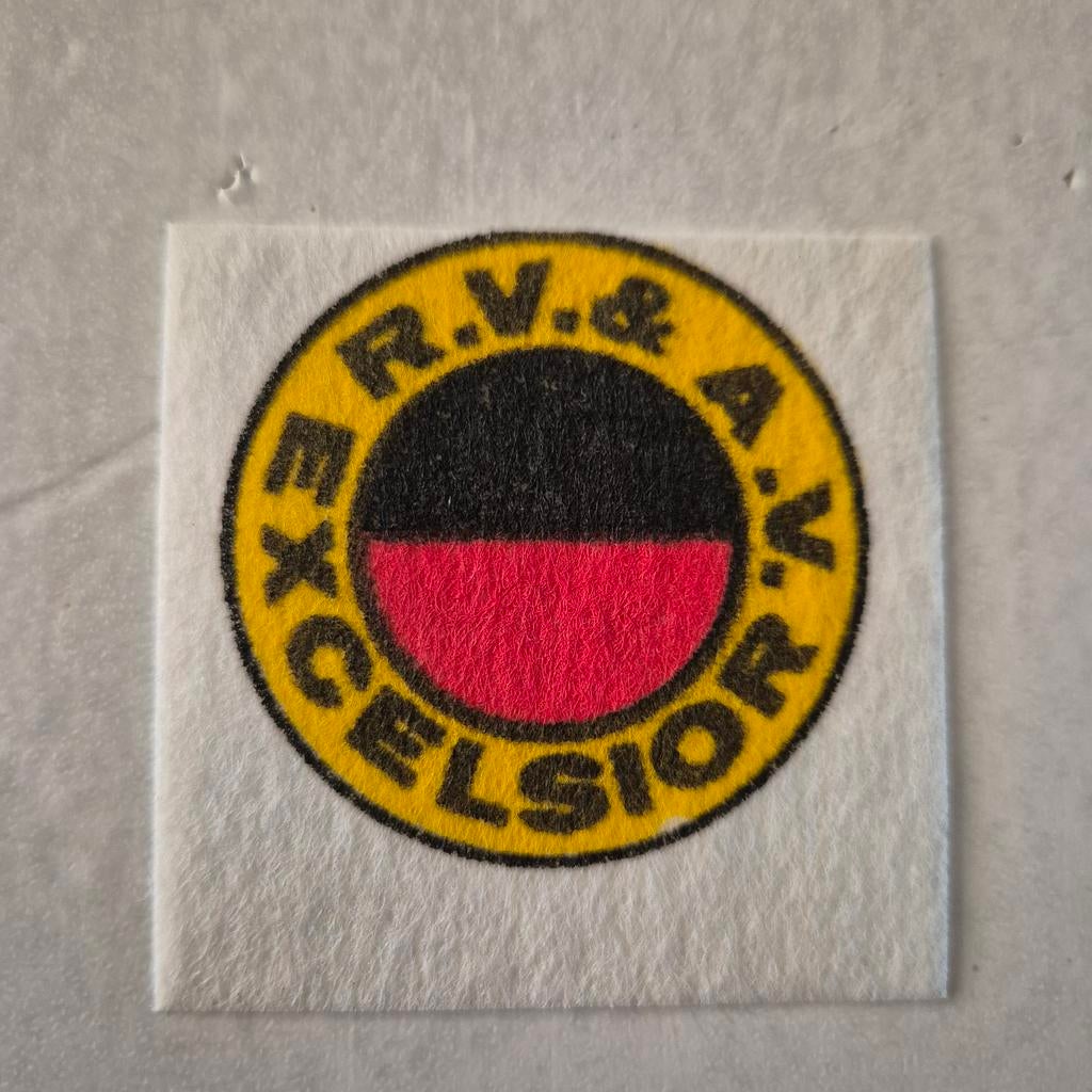 Zeldzaam R.V. & A.V. Excelsior Strijklogo - Collectors item, Ophalen of Verzenden, Nieuw, Overige binnenlandse clubs, Poster, Plaatje of Sticker