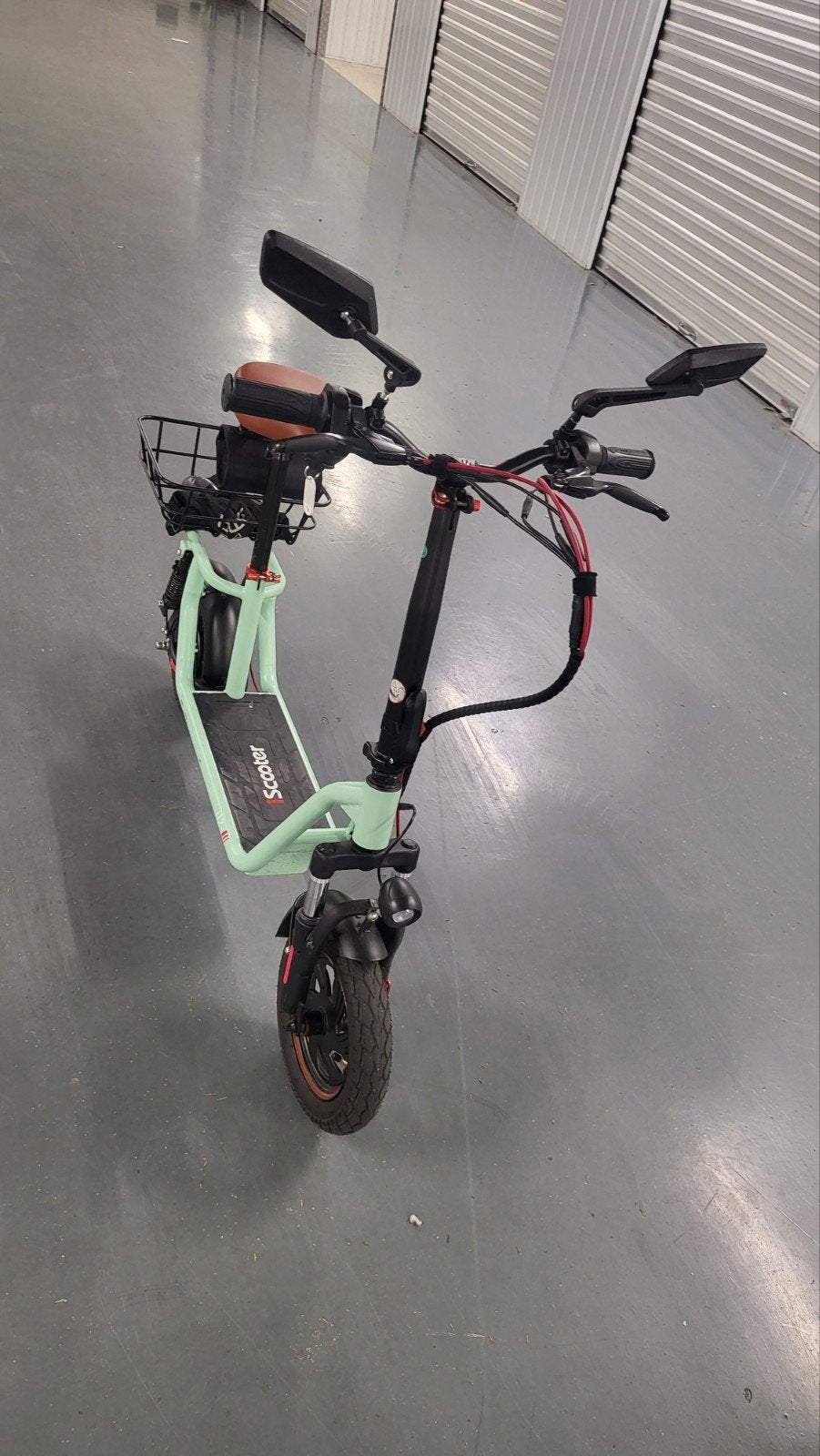 Zo goed als nieuwe elektrische step met zadel en mand, Ophalen of Verzenden, Zo goed als nieuw, Elektrische step (E-scooter), Onbekend