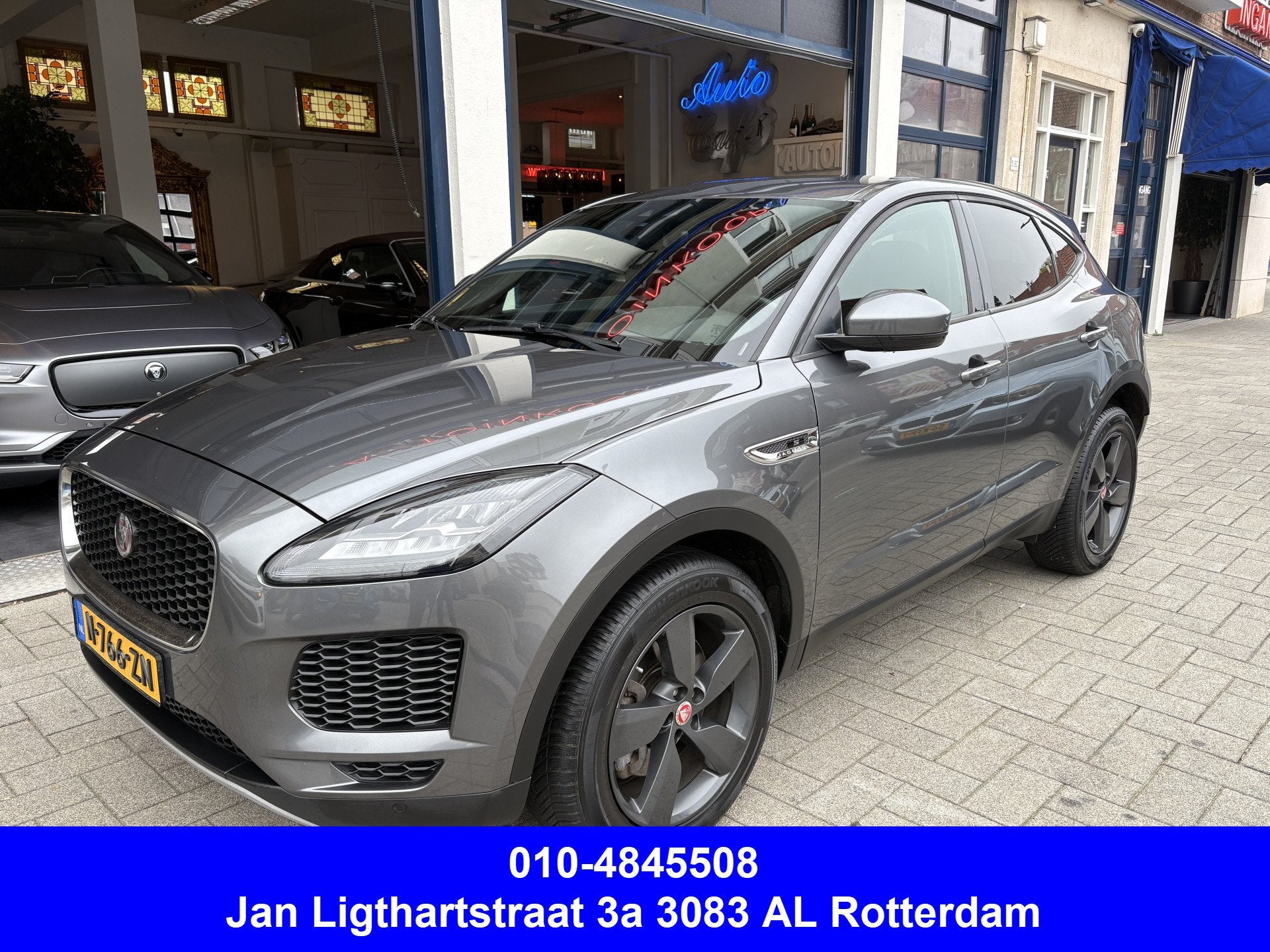 Jaguar E-Pace 2.0 P250 AWD SE DEALER OND/NW BANDEN/FULL OPTI, Auto's, Automaat, Dealer onderhouden, 249 pk, 4 cilinders