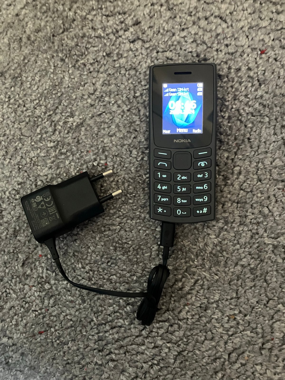 Nieuwe Nokia 150 (TA-1557) Dual SIM met oplader, Zwart, Fysiek toetsenbord, Nieuw, Ophalen of Verzenden