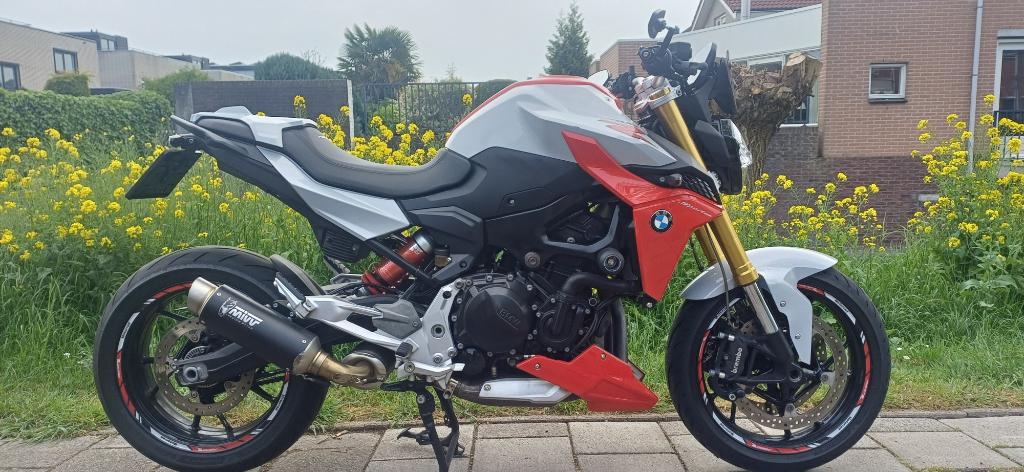 BMW f990R FULL Option, 2 cilinders, Occasion, Motorrijbewijs A, Handvatverwarming