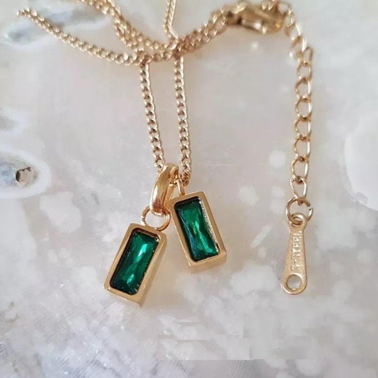 Ketting RVS in Gold / Smaragd kleurige Zirconia, Overige materialen, Verzenden, Nieuw, Verstelbaar