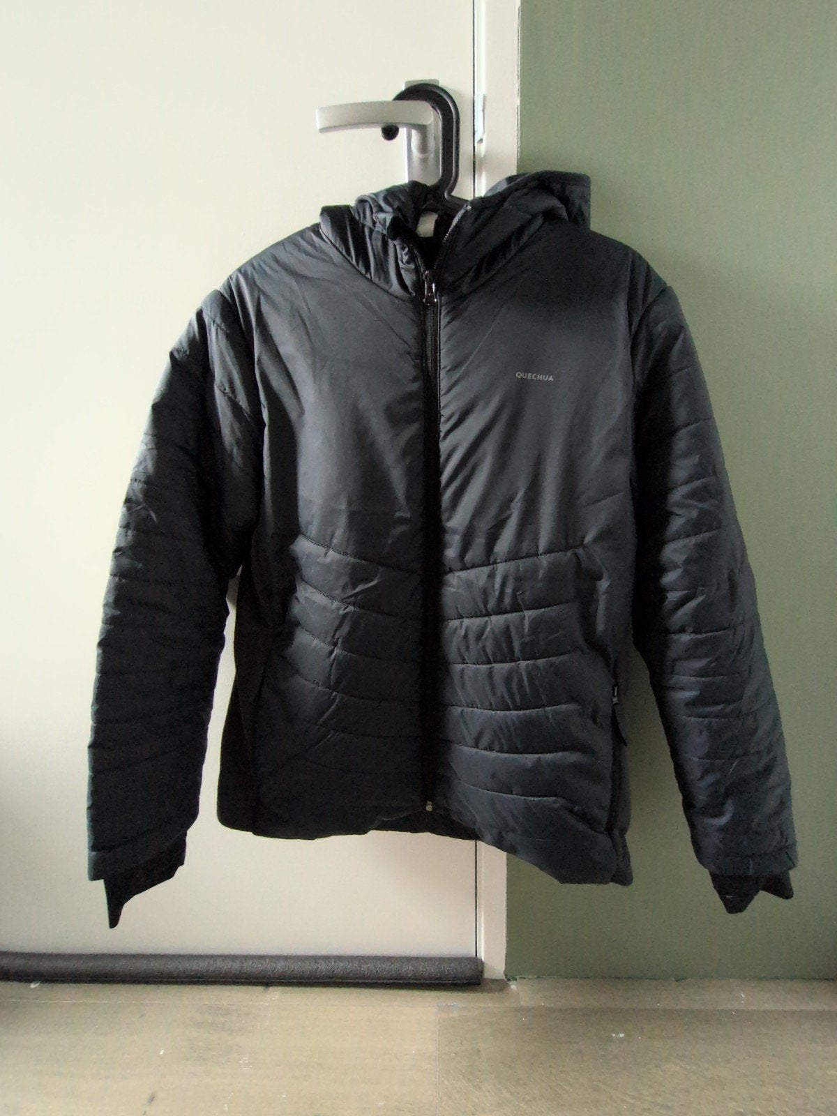 Quechua winterjas donker blauw - Maat 14-15 jaar (161-172 cm, Quechua, Jongen of Meisje, Ophalen of Verzenden, Zo goed als nieuw