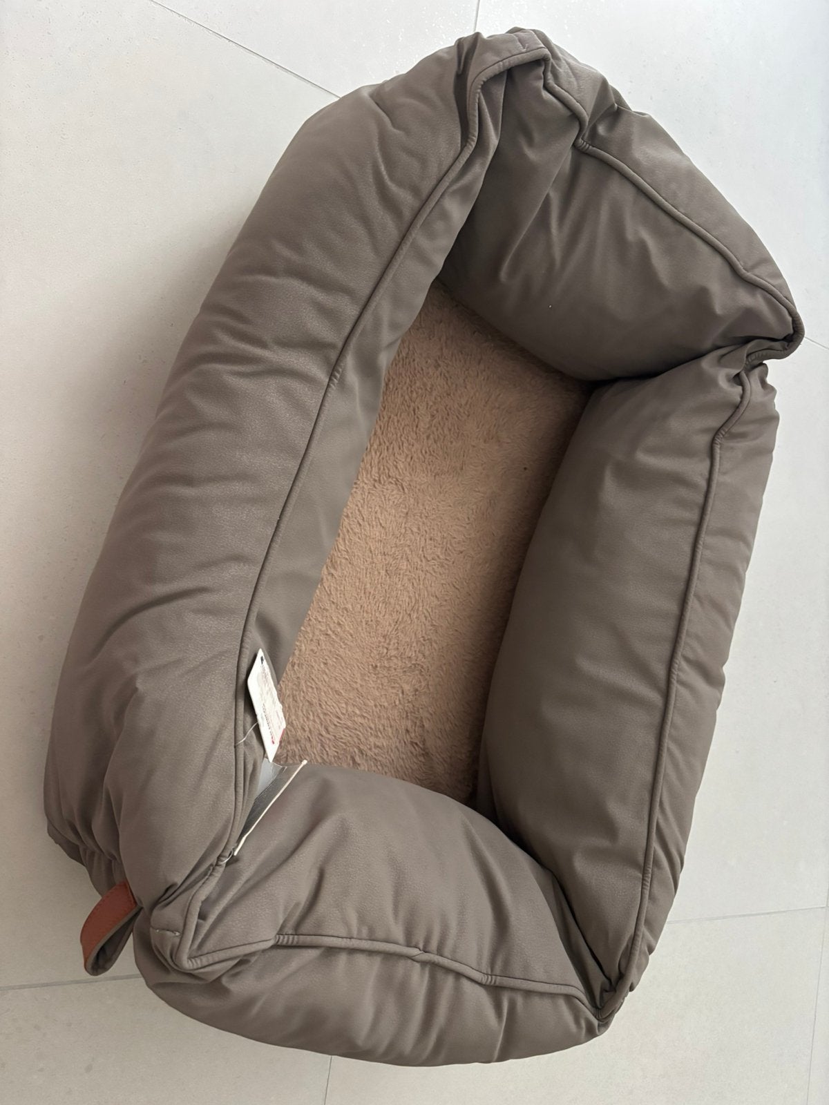 Flamingo hondenmand nieuwe taupe grijs bruin, Dieren en Toebehoren, Ophalen, Zo goed als nieuw