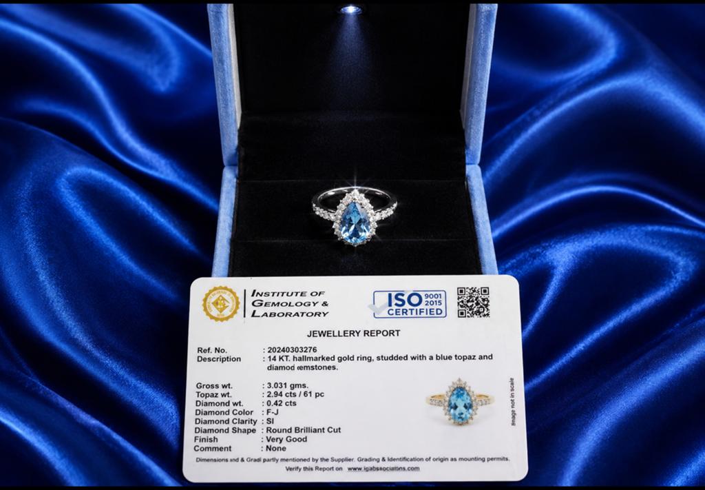 Ring goud net diamanten en topaz, Nieuw, Ophalen of Verzenden, 17 tot 18, Dame