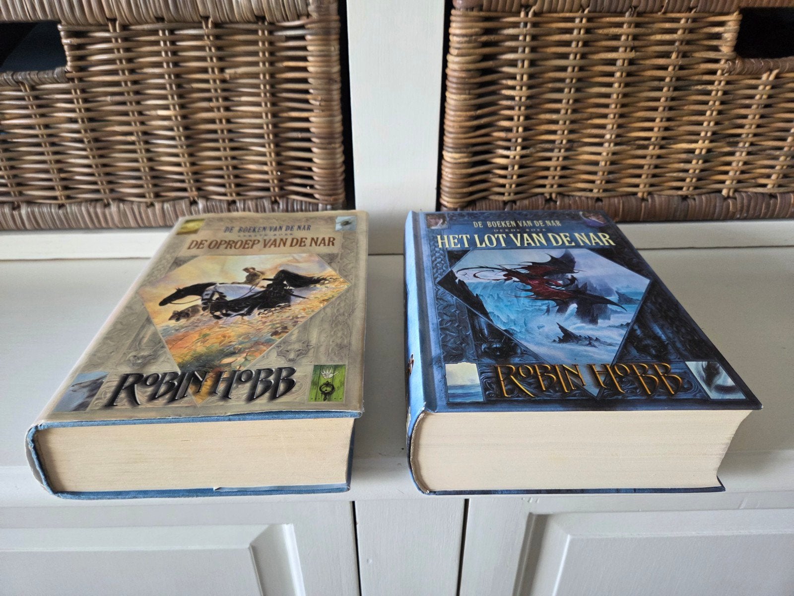 Robin Hobb - de boeken van de nar, Boeken, Ophalen of Verzenden, Gelezen