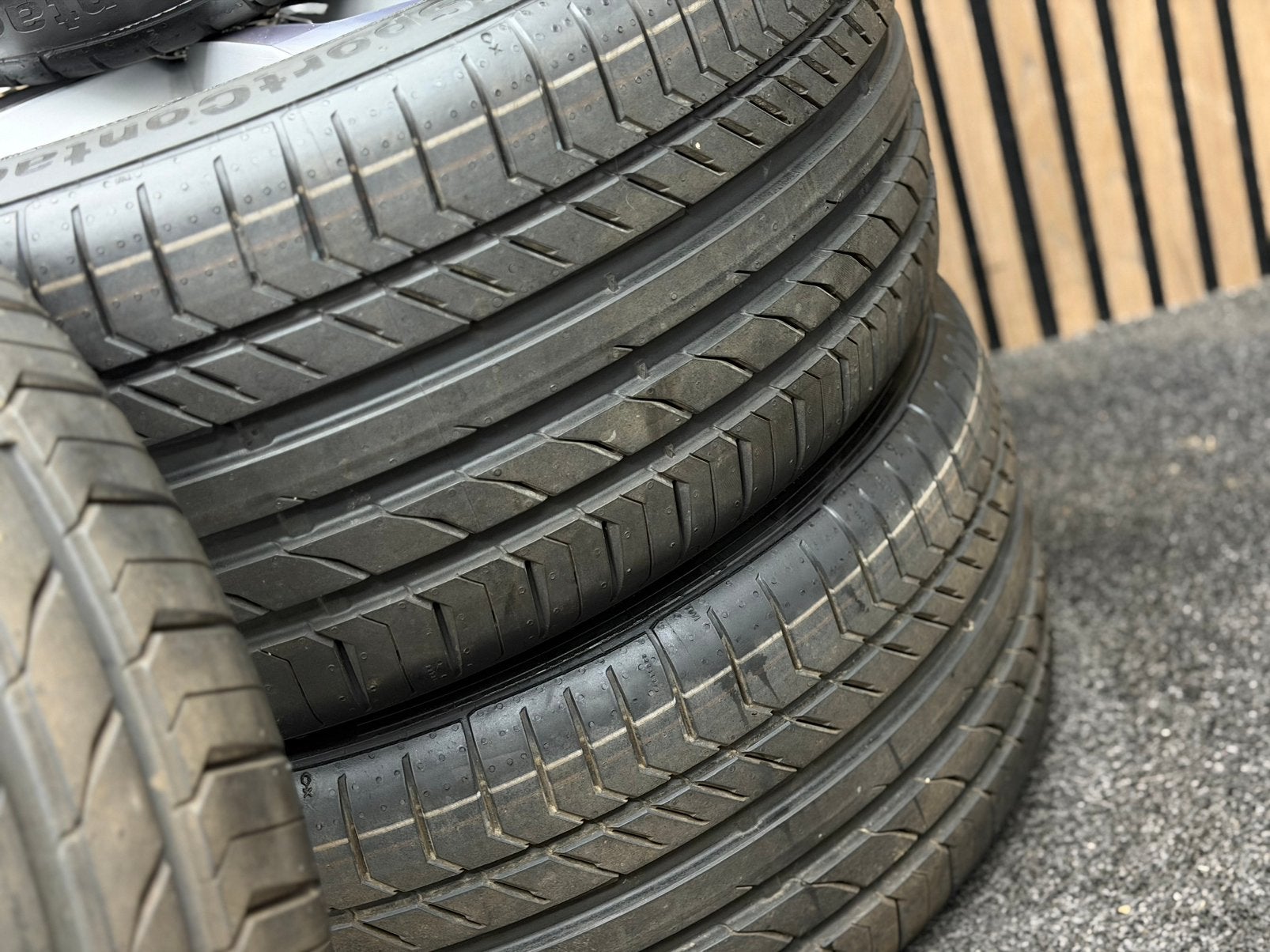 DEMO! Originele 18 inch Audi TT 8S 5x112 ET50 Continental AO, Auto-onderdelen, Banden en Velgen, Ophalen, 18 inch, 245 mm, .