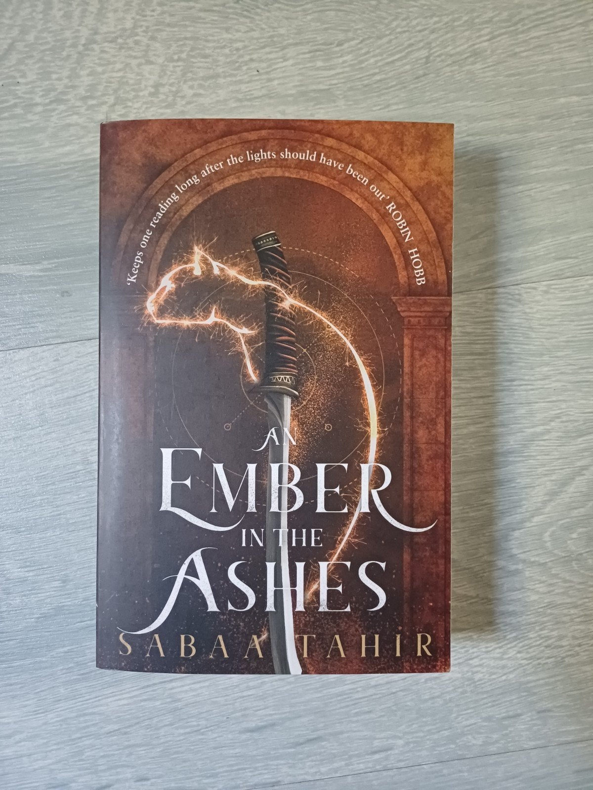 An Ember in the Ashes - Sabaa Tahir, Boeken, Verzenden, Zo goed als nieuw, Sabaa Tahir