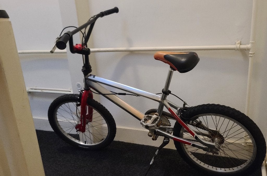 Aluminium stuntfiets (Schwimm), Overige merken, Gebruikt, Velgrem, Stuur 360° draaibaar
