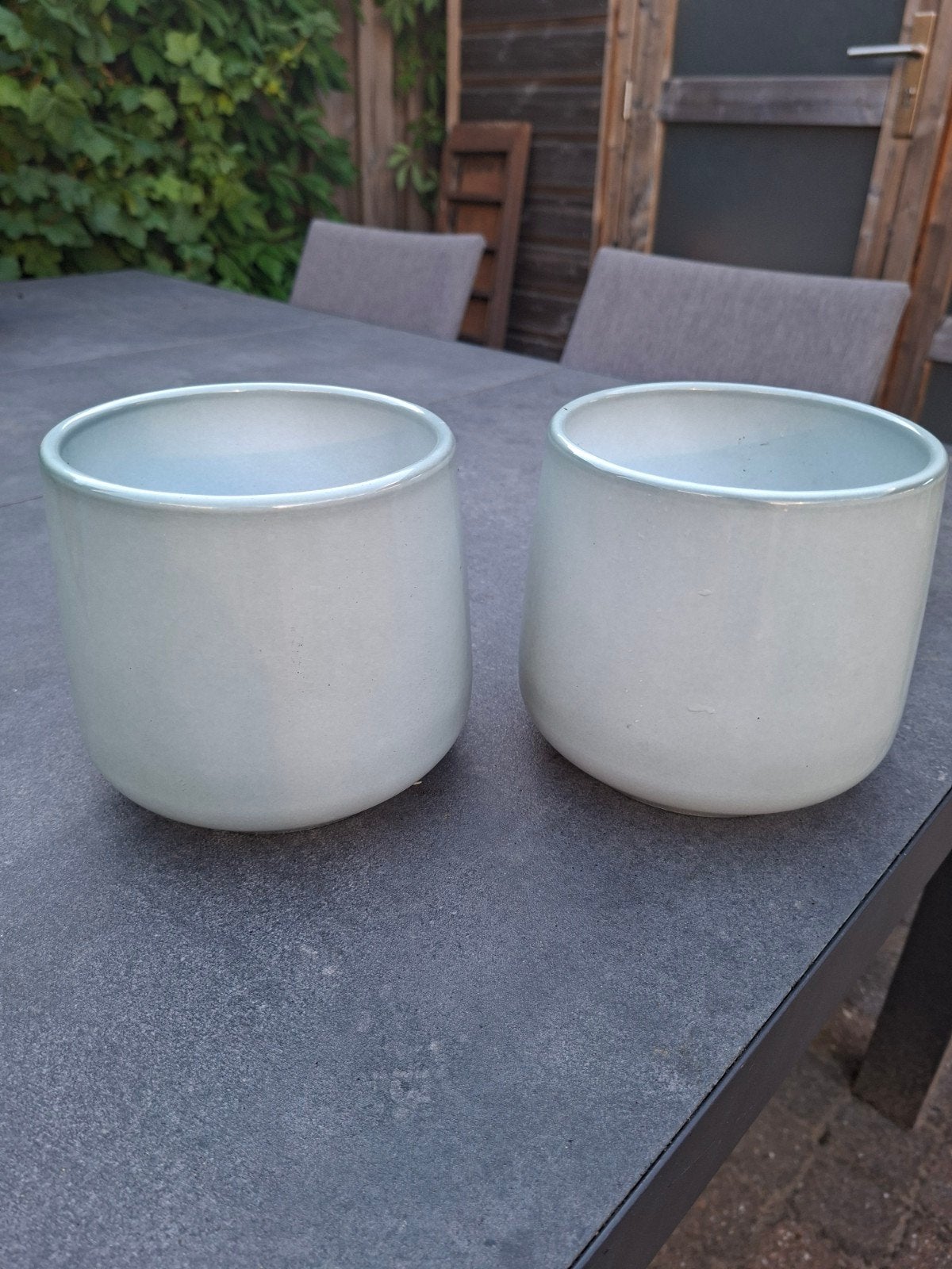 2 Zachtgroene Mica bloempotten, Tuin en Terras, Vierkant, Binnen, Ophalen of Verzenden, Zo goed als nieuw
