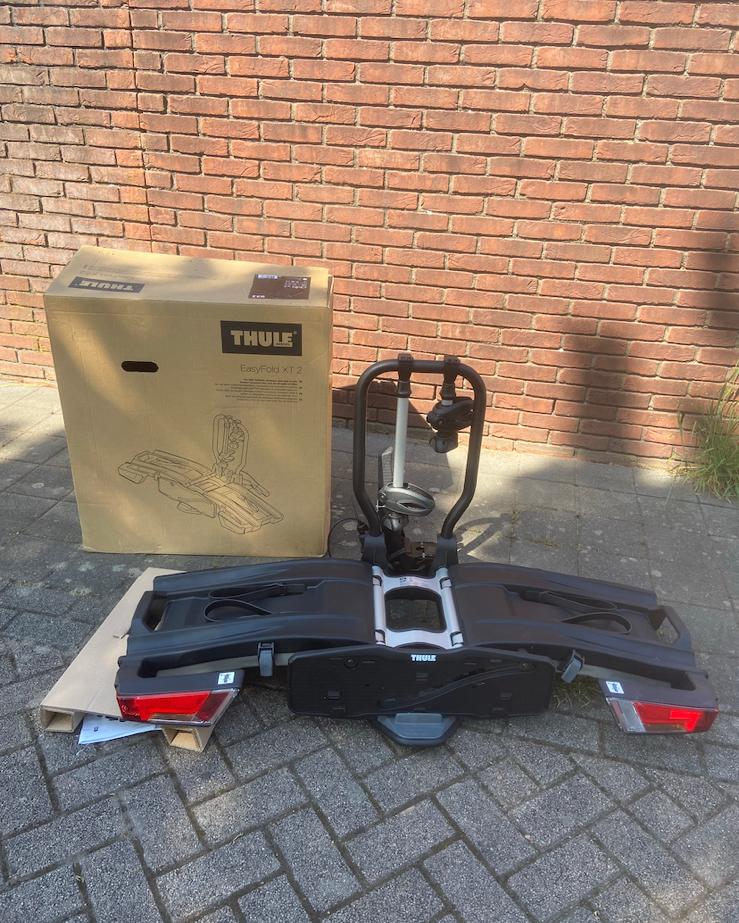 Thule 933 easyfold met doos kantelbaar e-bikes, Ophalen, Zo goed als nieuw, Trekhaakdrager
