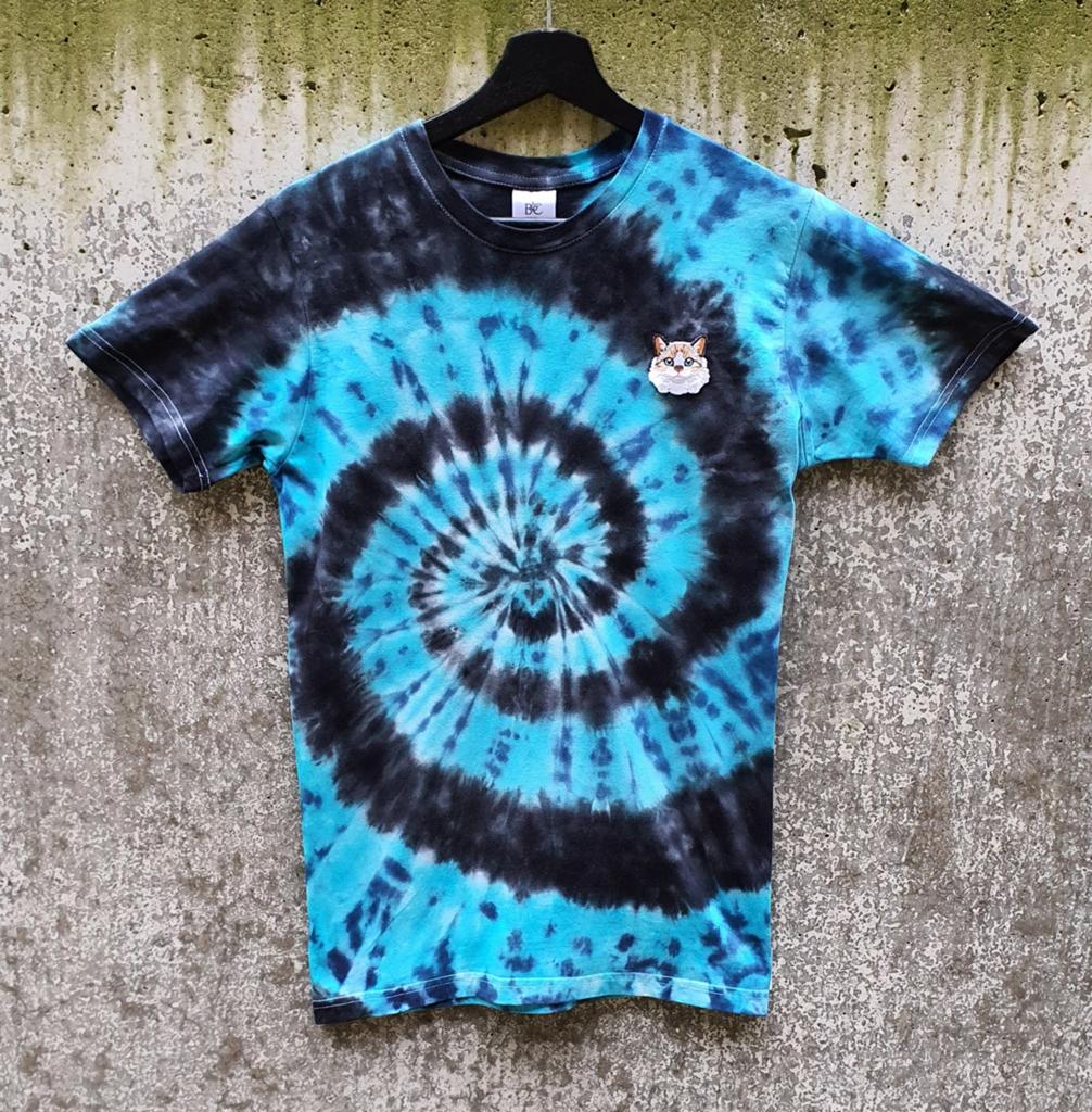 Blauw - zwart spiral tie dye met ragdoll kat t-shirt maat XS, Blauw, Nieuw, Ophalen of Verzenden, Spiral Creaties