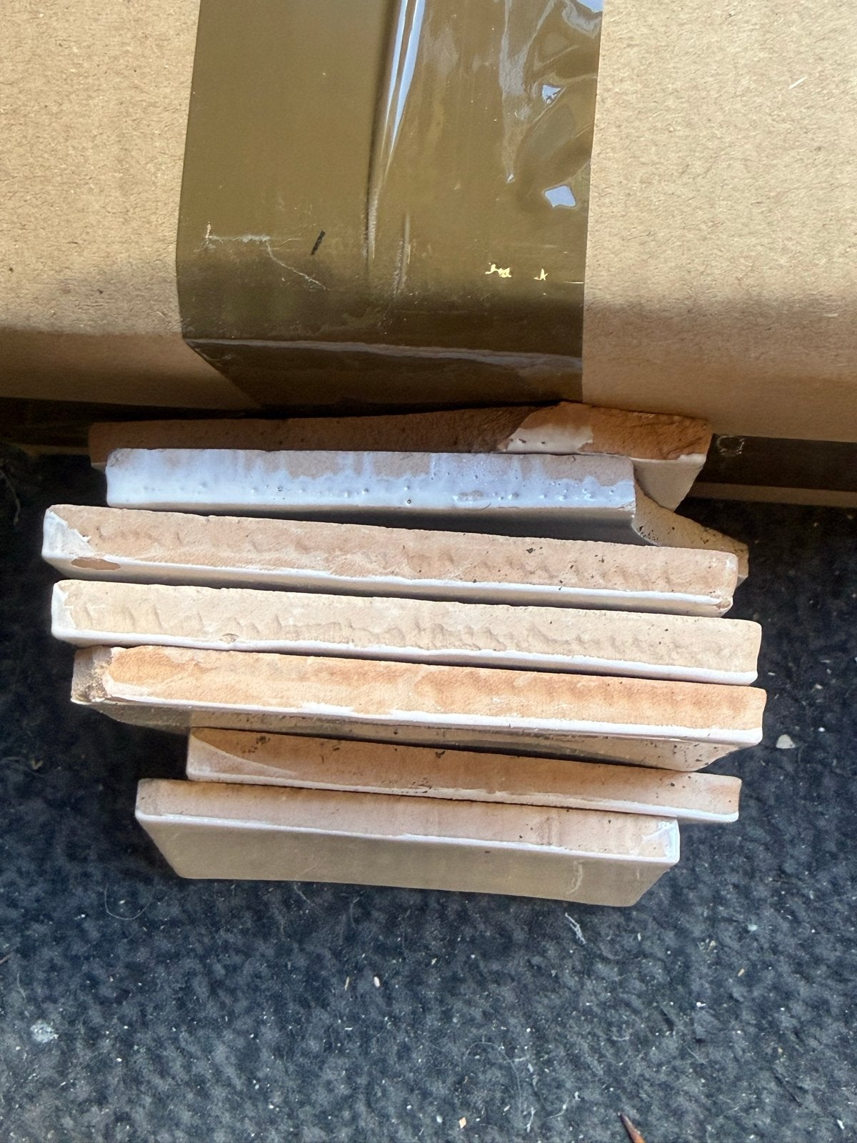 Spaanse witjes (tegeltjes) - Handgemaakt, glanzend wit, Nieuw, Minder dan 20 cm, Minder dan 5 m², Wandtegels